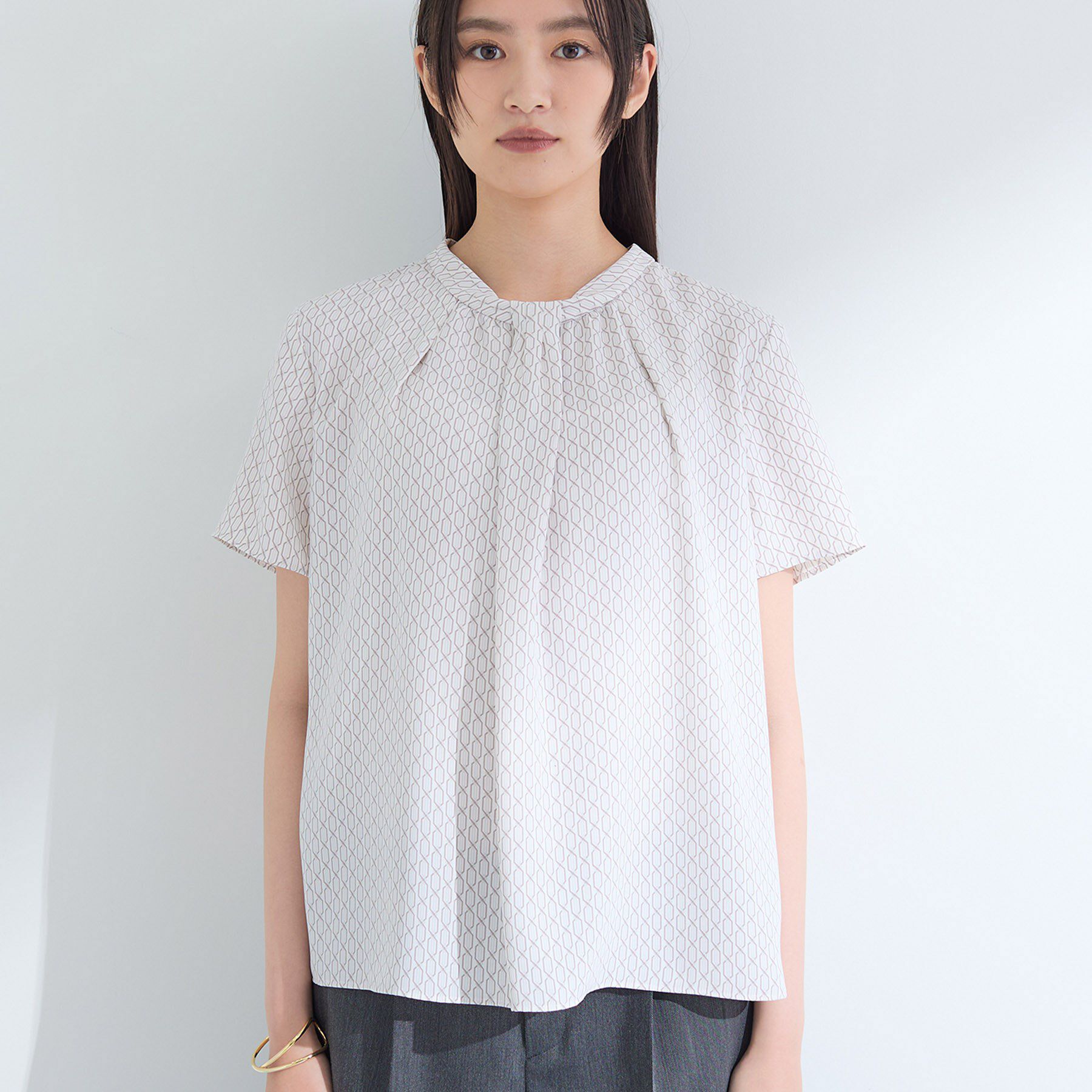 INDIVI「【UVケア】モノグラム ボウタイデザインブラウス」|シャツ・ブラウス|