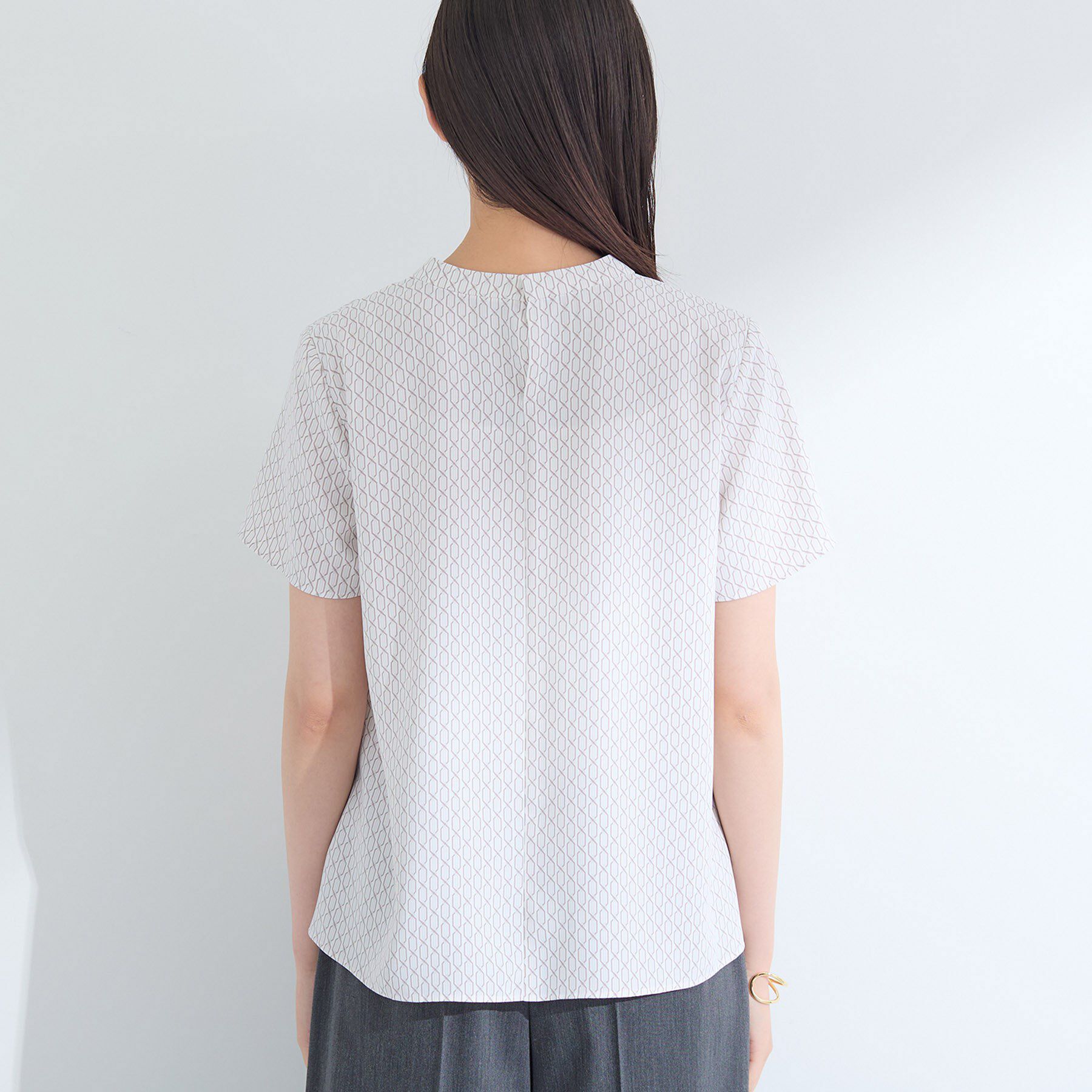 INDIVI「【UVケア】モノグラム ボウタイデザインブラウス」|シャツ・ブラウス|