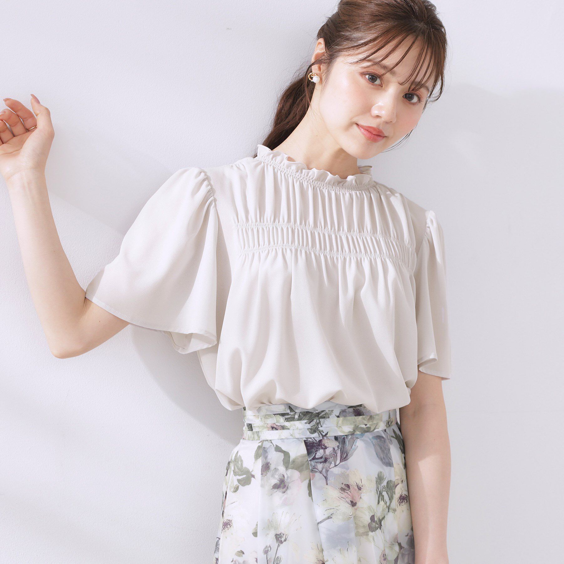 Couture broach「【二の腕カバー・通勤】シャーリングシアーブラウス」|シャツ・ブラウス|