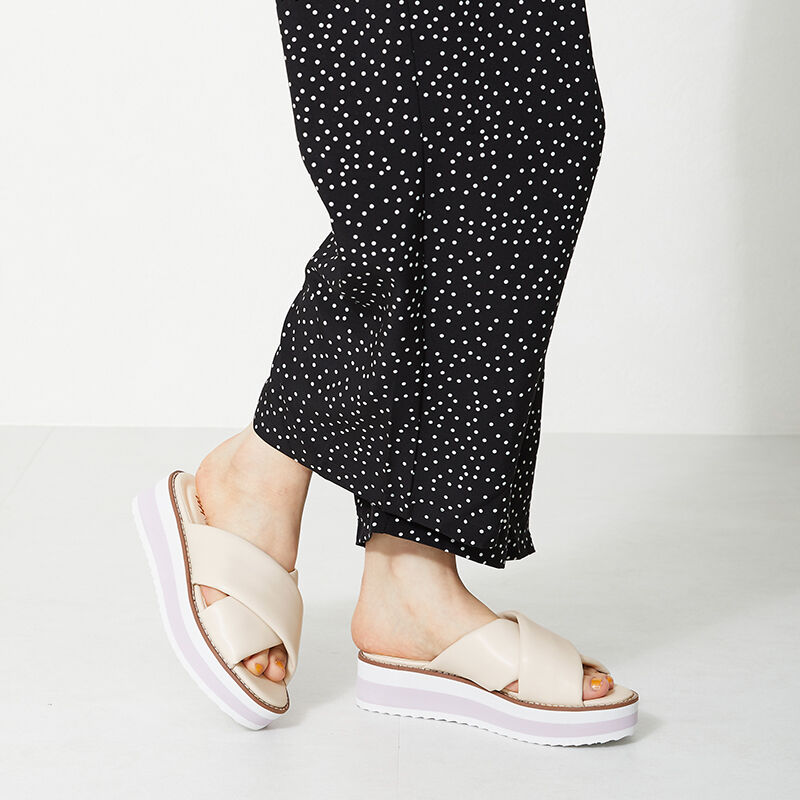 WA Oriental TRaffic「パデットクロスミュールサンダル/32210」|サンダル|