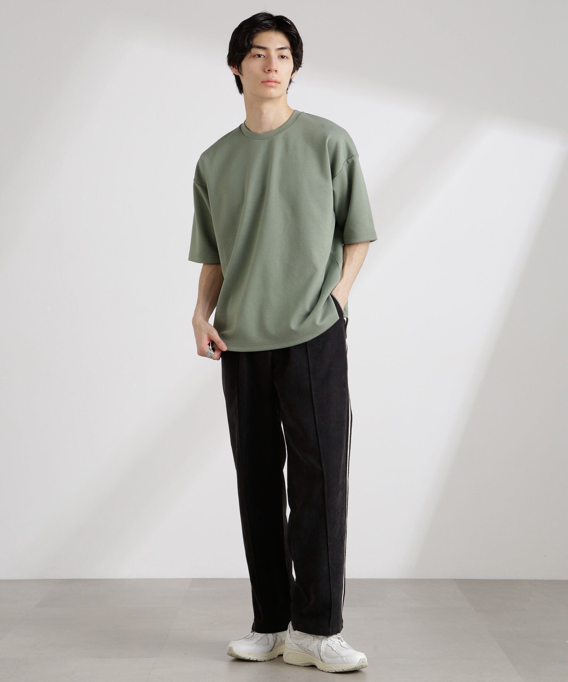 nano･universe「NORMANBROS/NORMANBROS別注 トラックパンツ」|チノ|