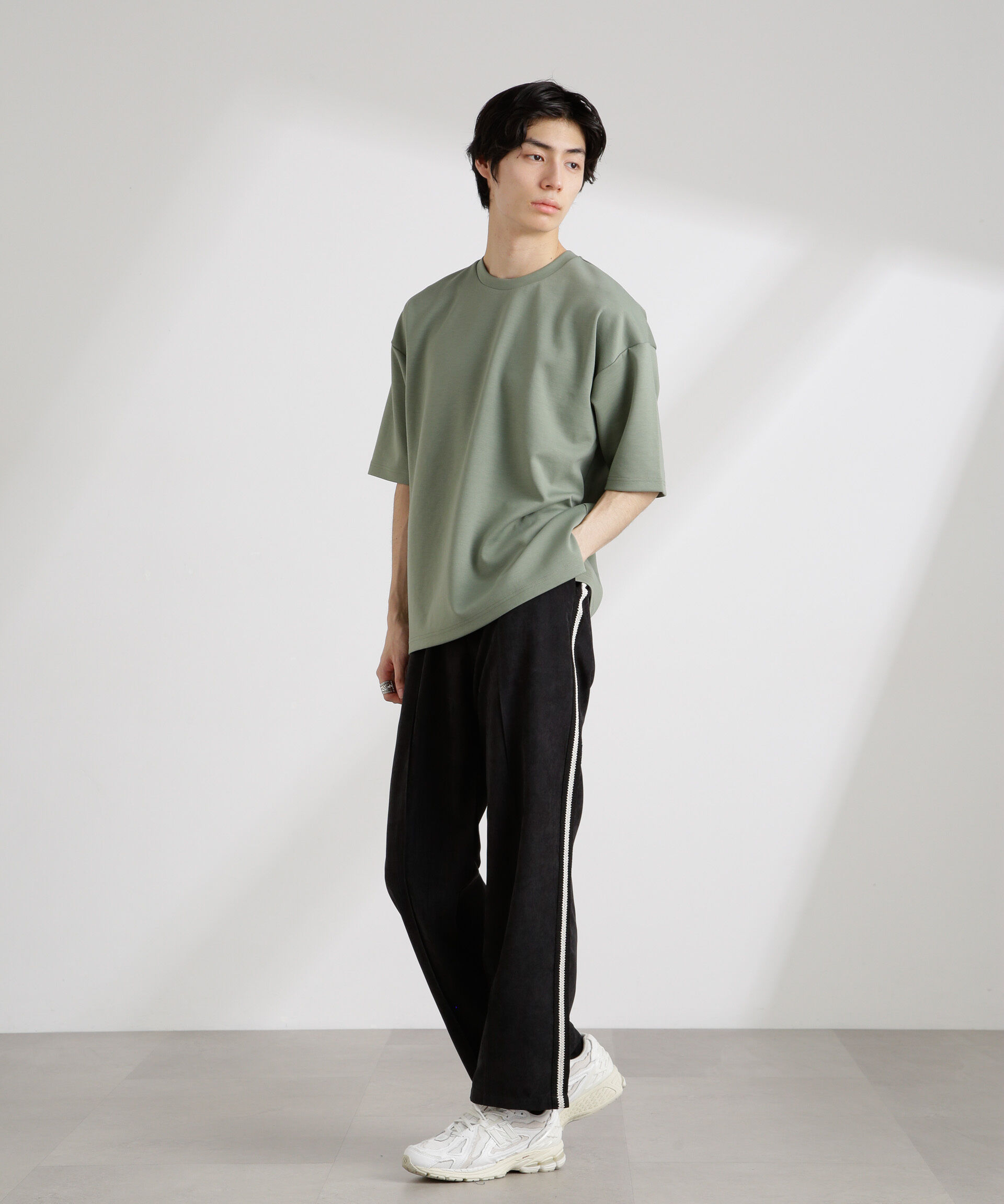 nano･universe「NORMANBROS/NORMANBROS別注 トラックパンツ」|チノ|