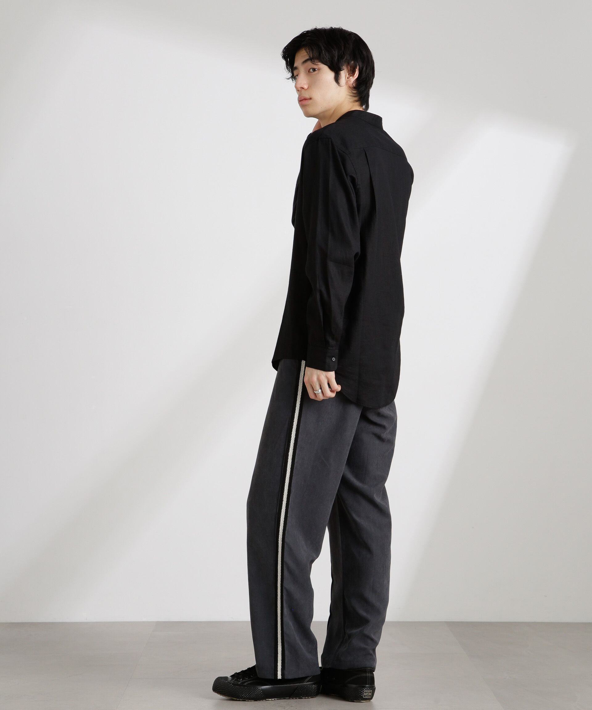 nano･universe「NORMANBROS/NORMANBROS別注 トラックパンツ」|チノ|