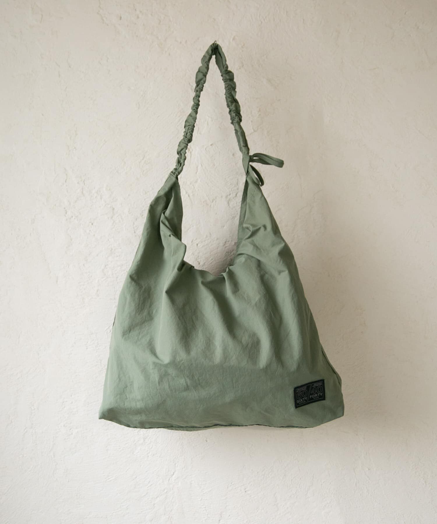 RODE SKO「『ユニセックス』ロクヨンギャザーショルダートートバッグ」|トートバッグ|カーキ