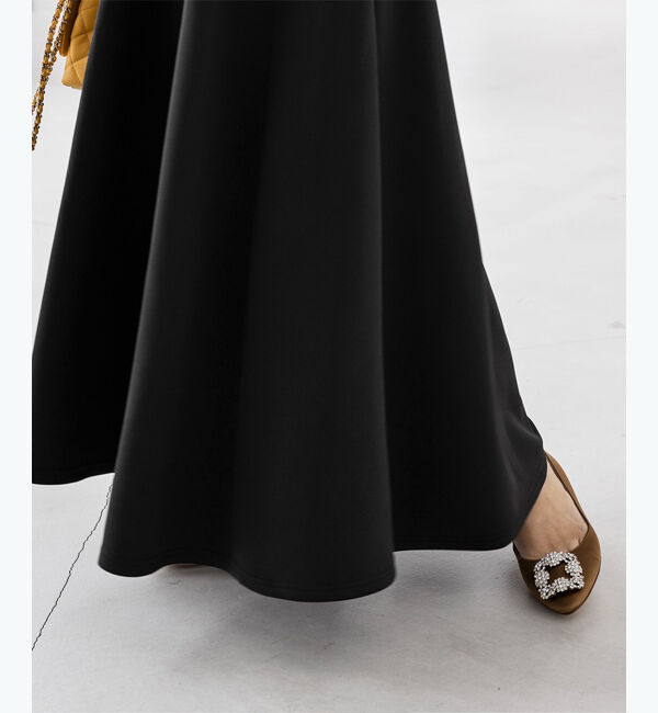 ur's「【星玲奈さんコラボアイテム】ボンディングフィットアンドフレアワンピース」|ワンピース|