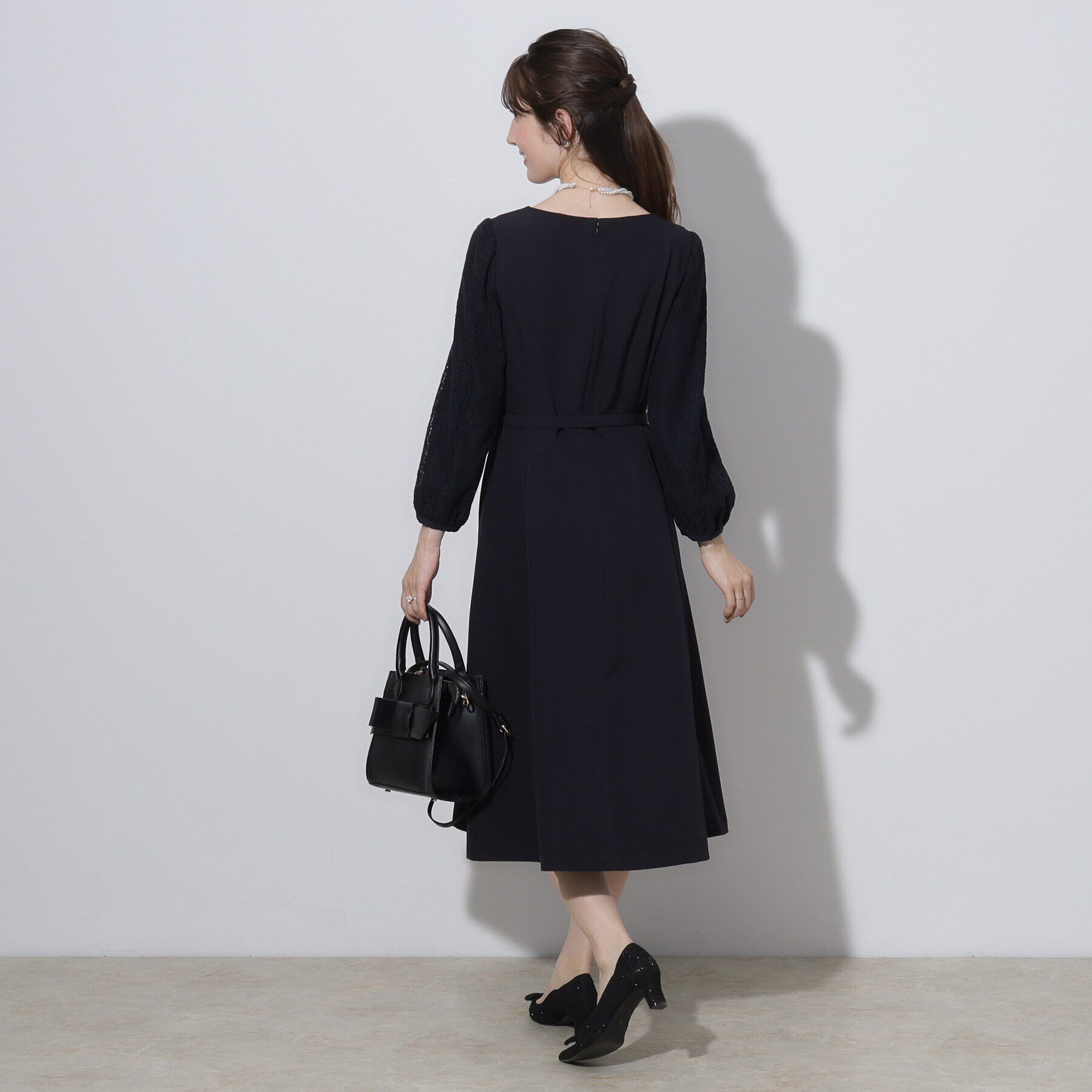 Couture broach「【セレモニーシーン・おでかけにも】袖レースAラインワンピース」|ワンピース|