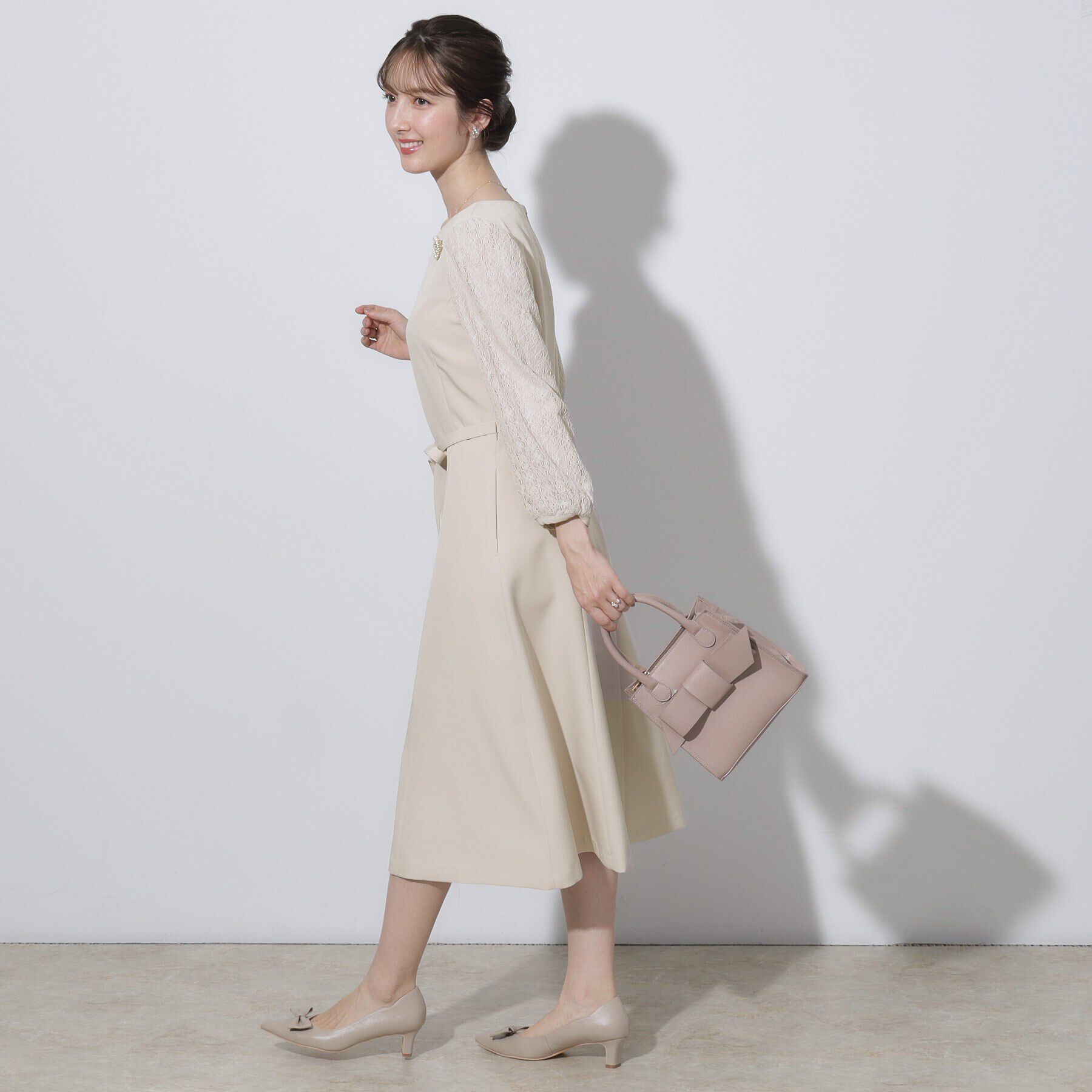 Couture broach「【セレモニーシーン・おでかけにも】袖レースAラインワンピース」|ワンピース|