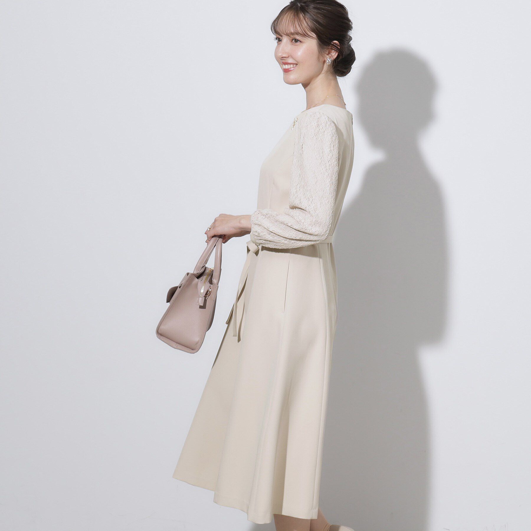 Couture broach「【セレモニーシーン・おでかけにも】袖レースAラインワンピース」|ワンピース|