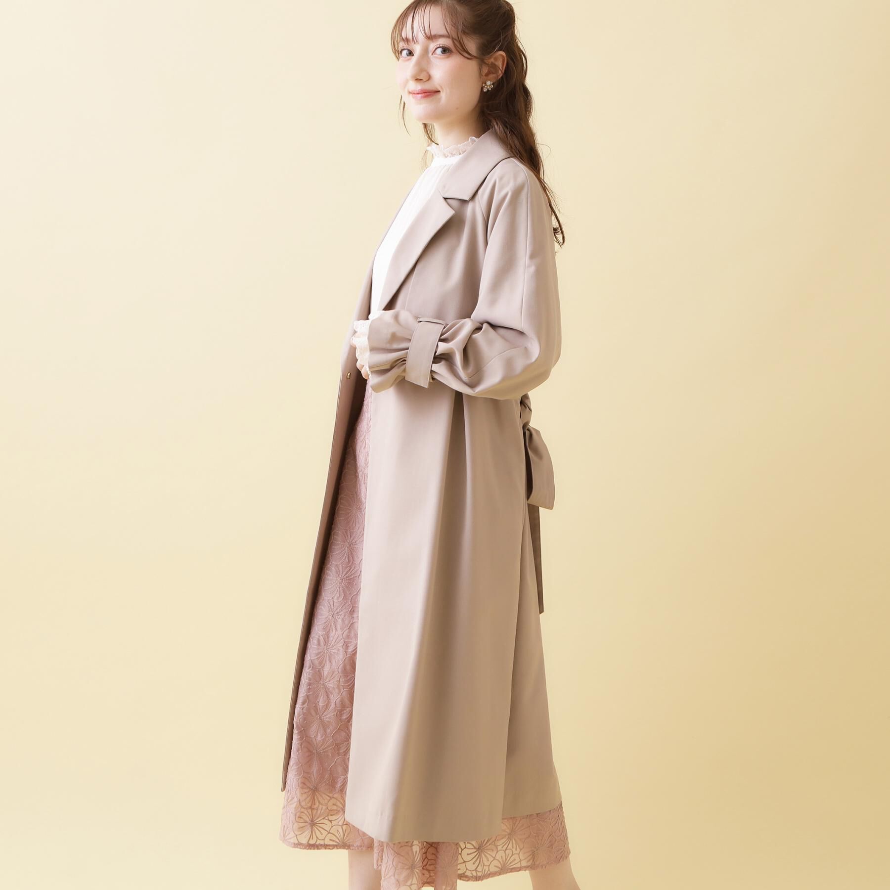 Couture broach「【撥水・ハレの日・通勤】ロングトレンチコート」|トレンチコート|