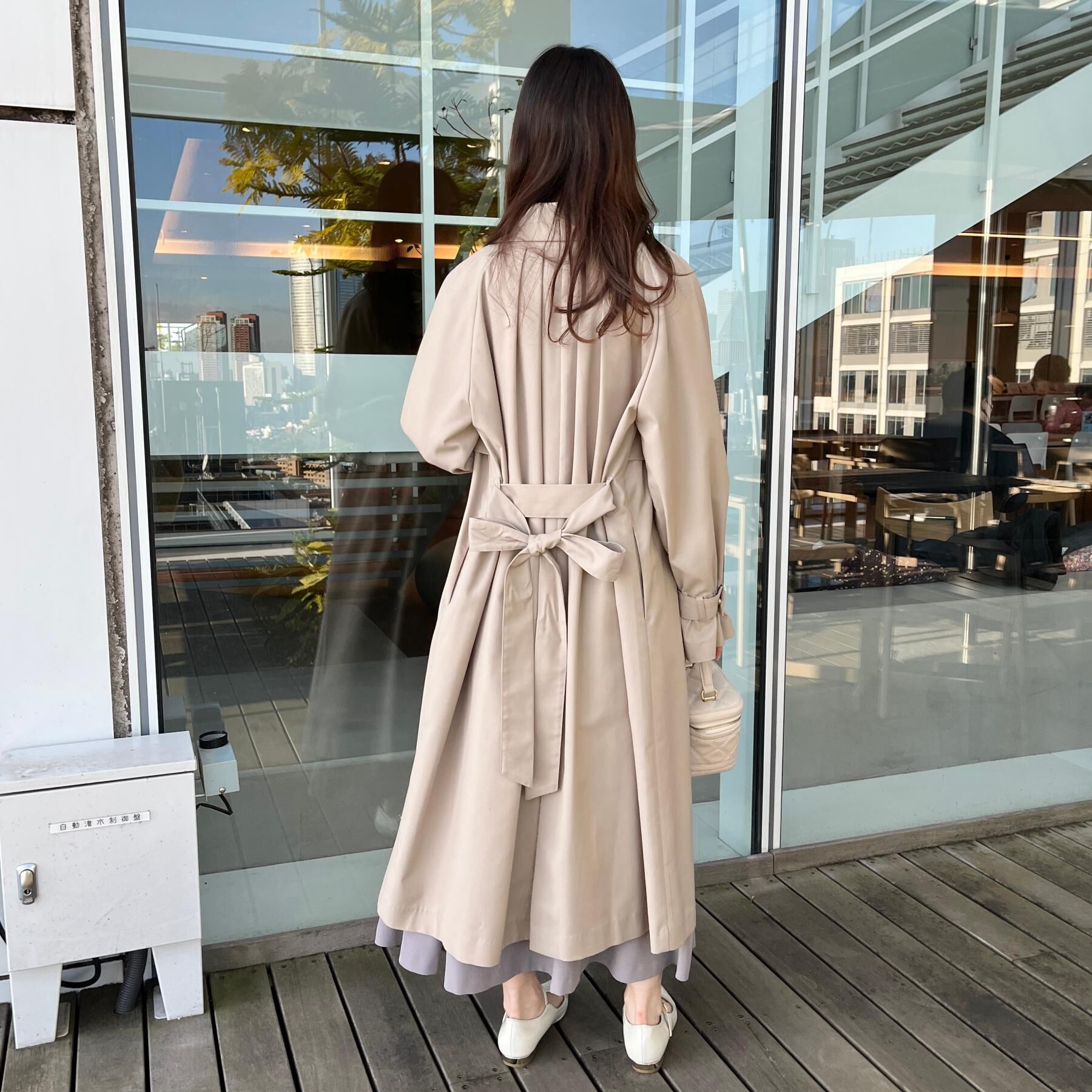 Couture broach「【撥水・ハレの日・通勤】ロングトレンチコート」|トレンチコート|