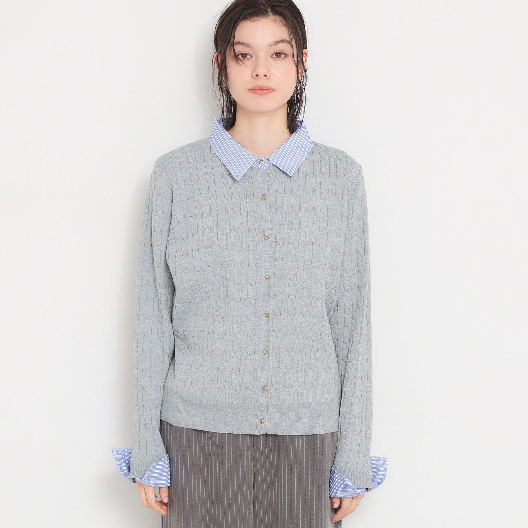 THE SHOP TK「【1枚でスタイル決まる】シャツレイヤード風 襟付ケーブルニット」|ニット・セーター|