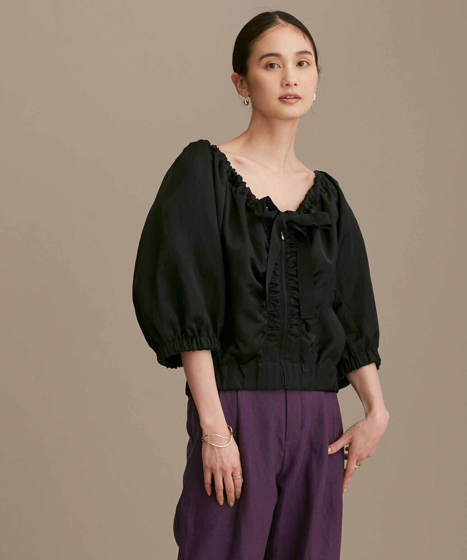 nano･universe「LB.01/サテンギャザーブルゾン 五分袖」|ブルゾン・スタジャン|ブラック