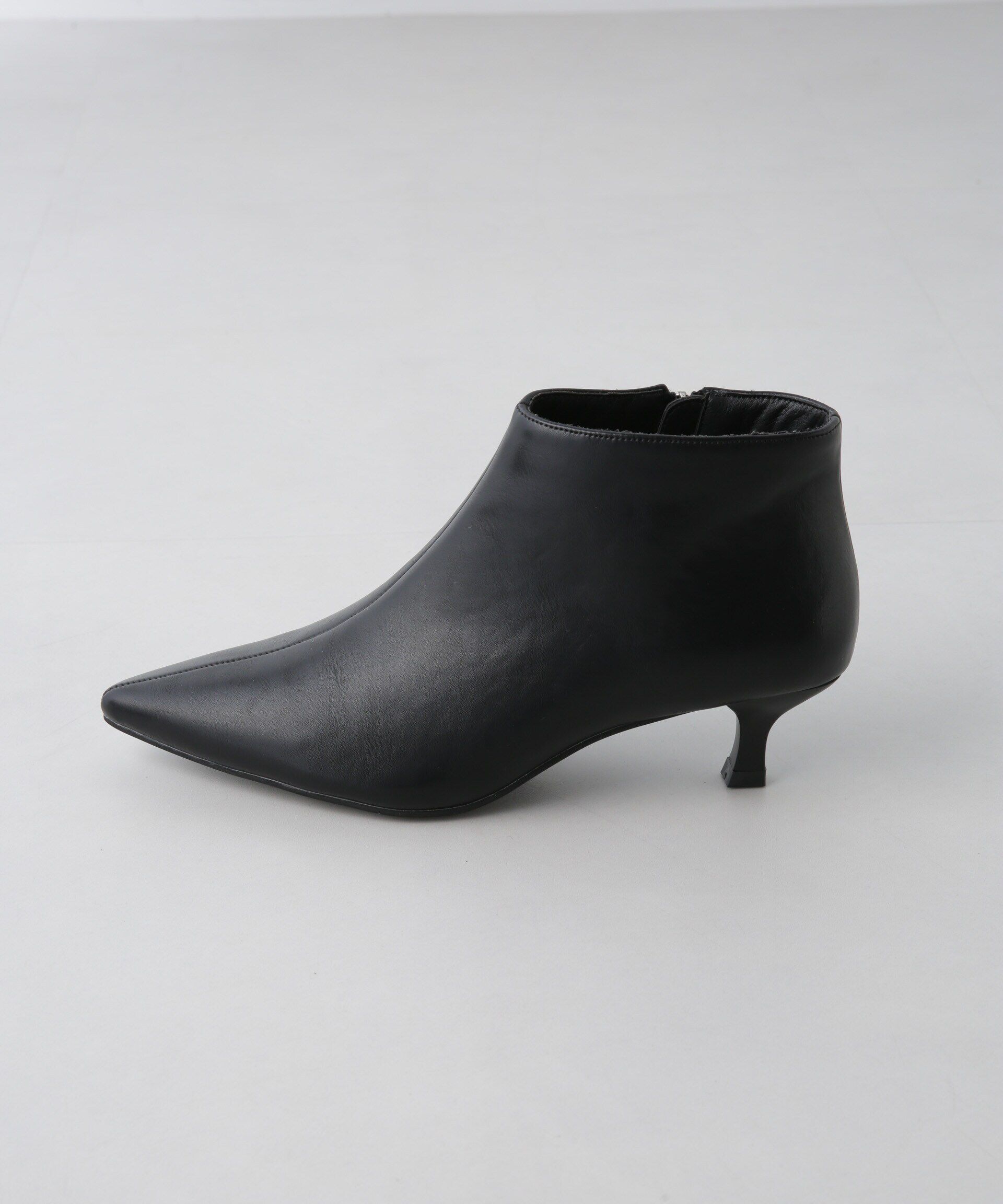 nano･universe「ポインテッドショートブーツ」|ショートブーツ|