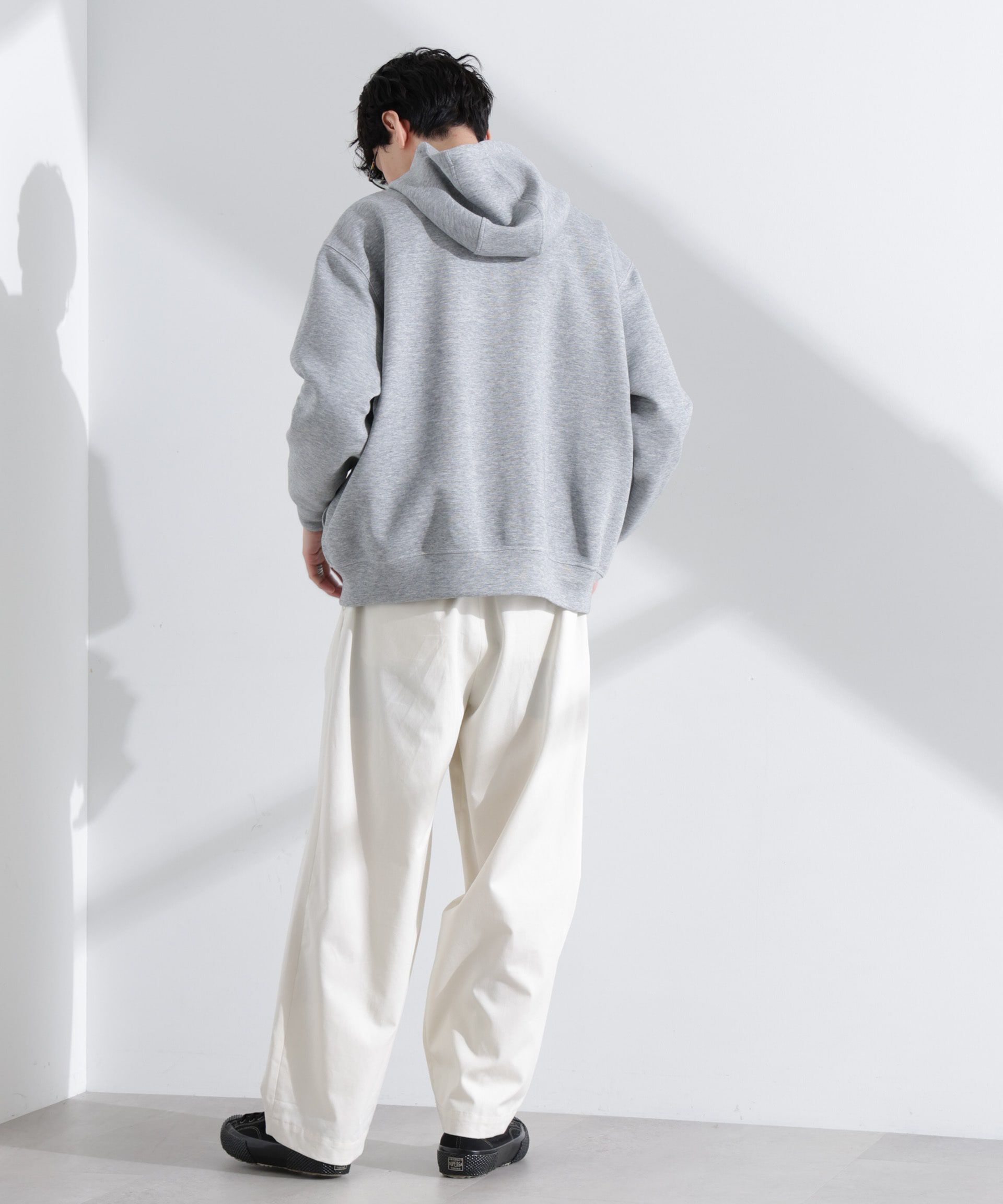  「ダンボール フードブルゾン」|ブルゾン・スタジャン|