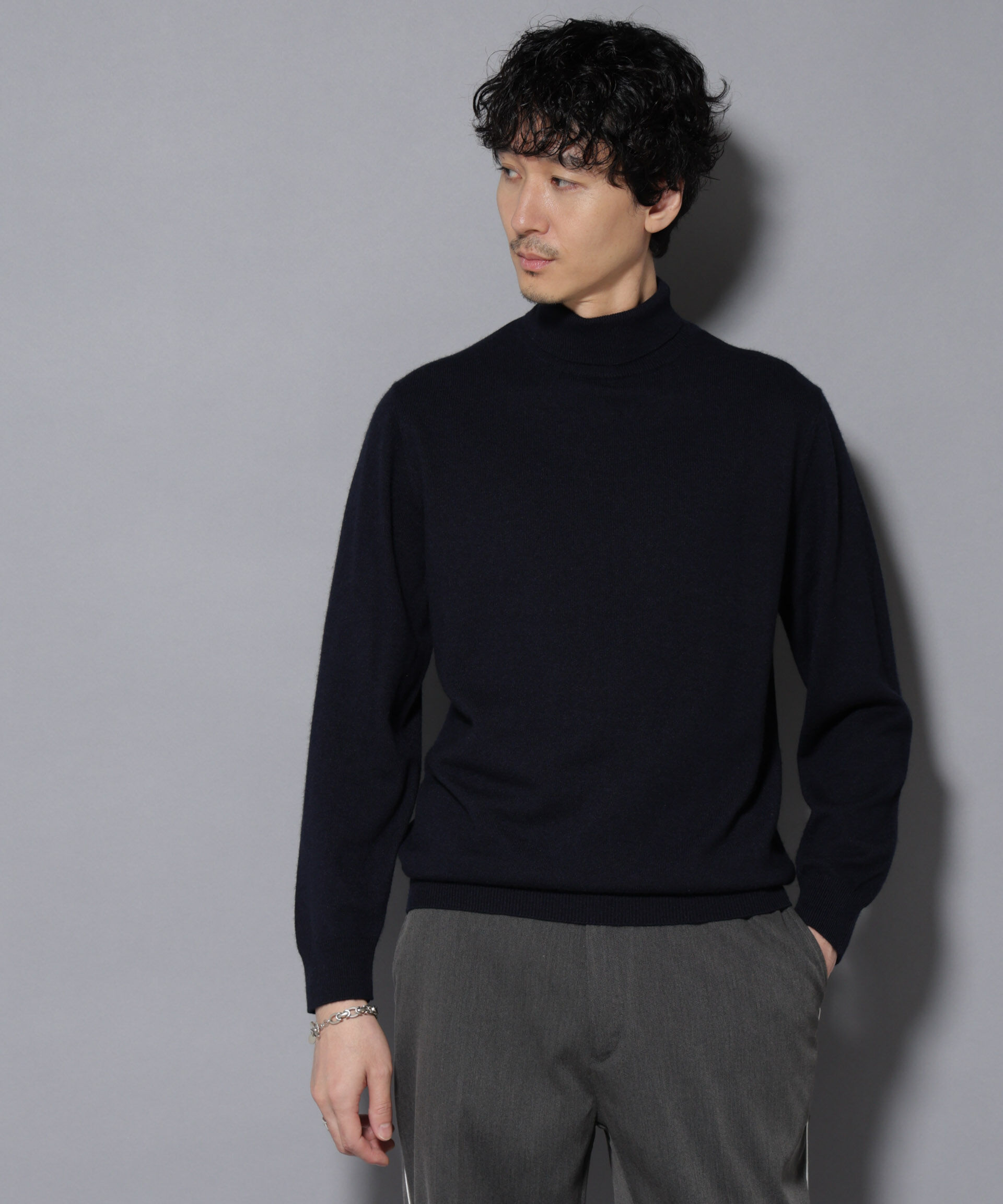 nano･universe「カシミヤミックスタートルネックニット」|ニット・セーター|ネイビー