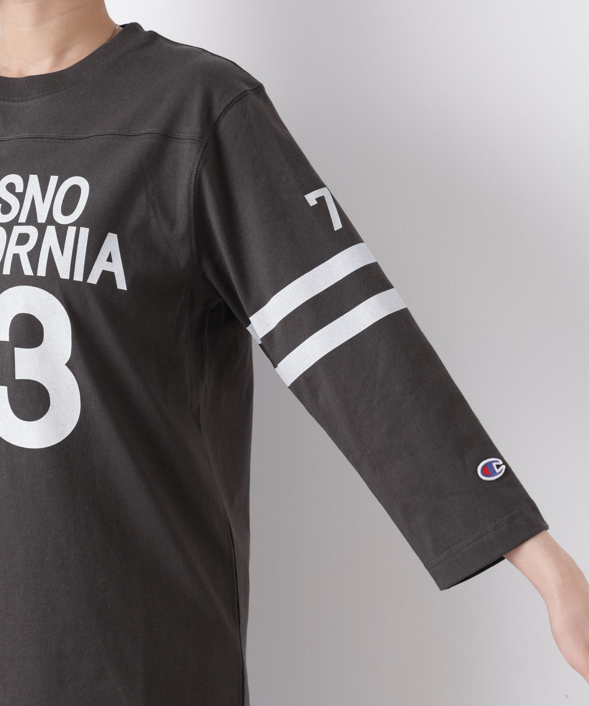 nano･universe「Champion/3/4 SLEEVE FOOTBALL T-SHIRT」|Tシャツ・カットソー|