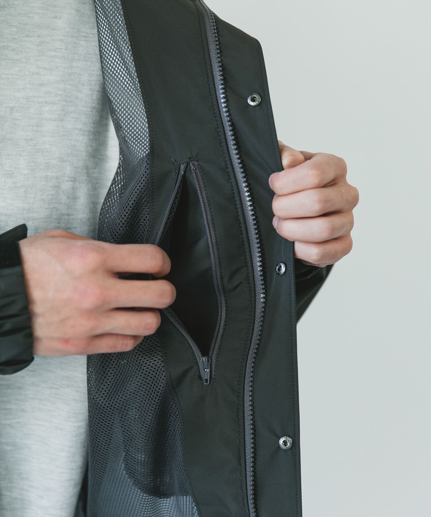 URBAN RESEARCH DOORS「『別注』Foxfire&times;DOORS　ゴアテックスブルゾン」|ブルゾン・スタジャン|