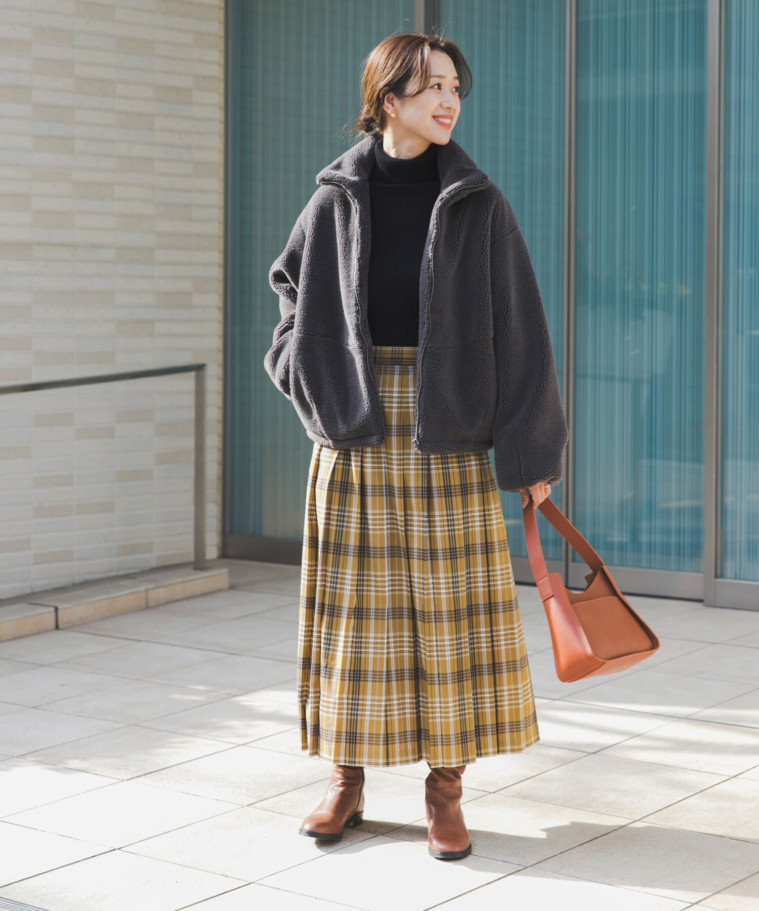 一部WEB限定カラー』チェックプリーツスカート（URBAN RESEARCH DOORS