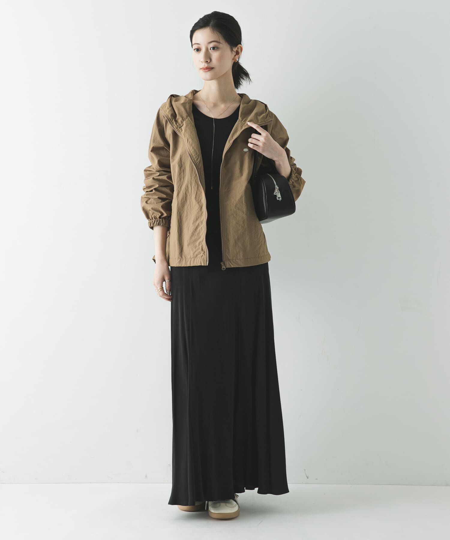 URBAN RESEARCH「『別注』La Hutte&times;URBAN RESEARCH　ナイロンブルゾン」|ブルゾン・スタジャン|