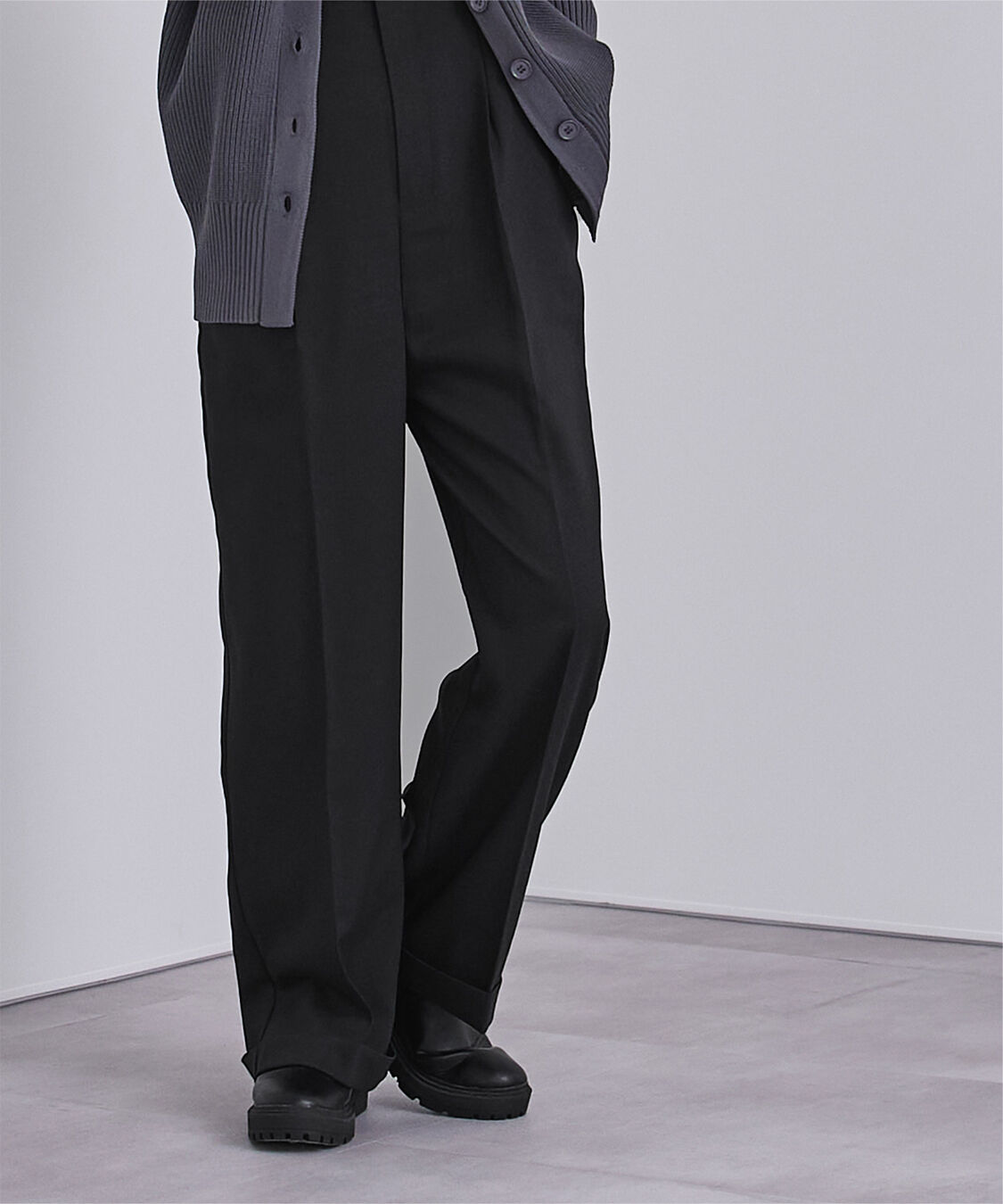 ur's「センタープレスダブルサロペットパンツ」|オールインワン|