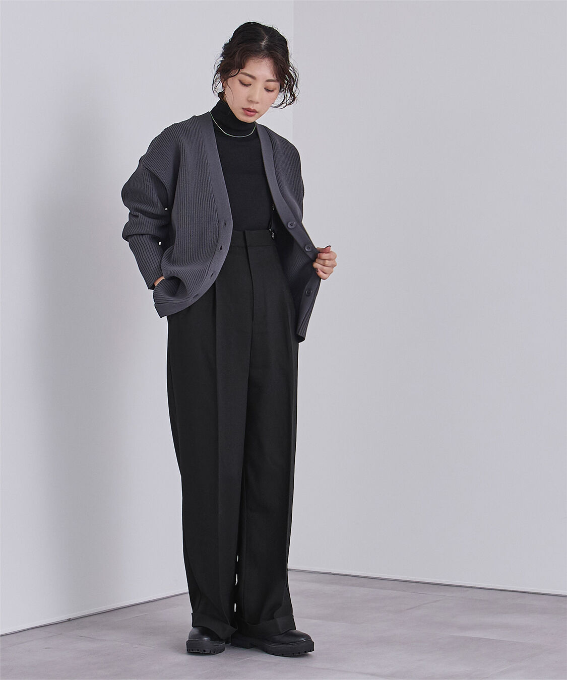 ur's「センタープレスダブルサロペットパンツ」|オールインワン|