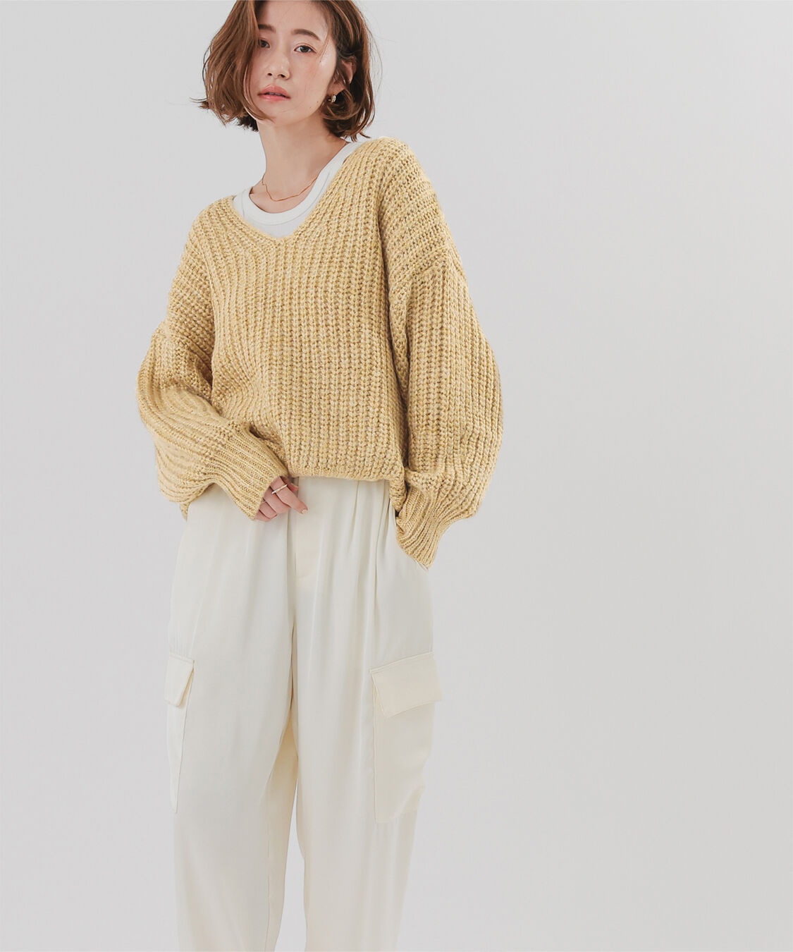 ur's「ラメローゲージVネックオーバーサイズニット」|ニット・セーター|