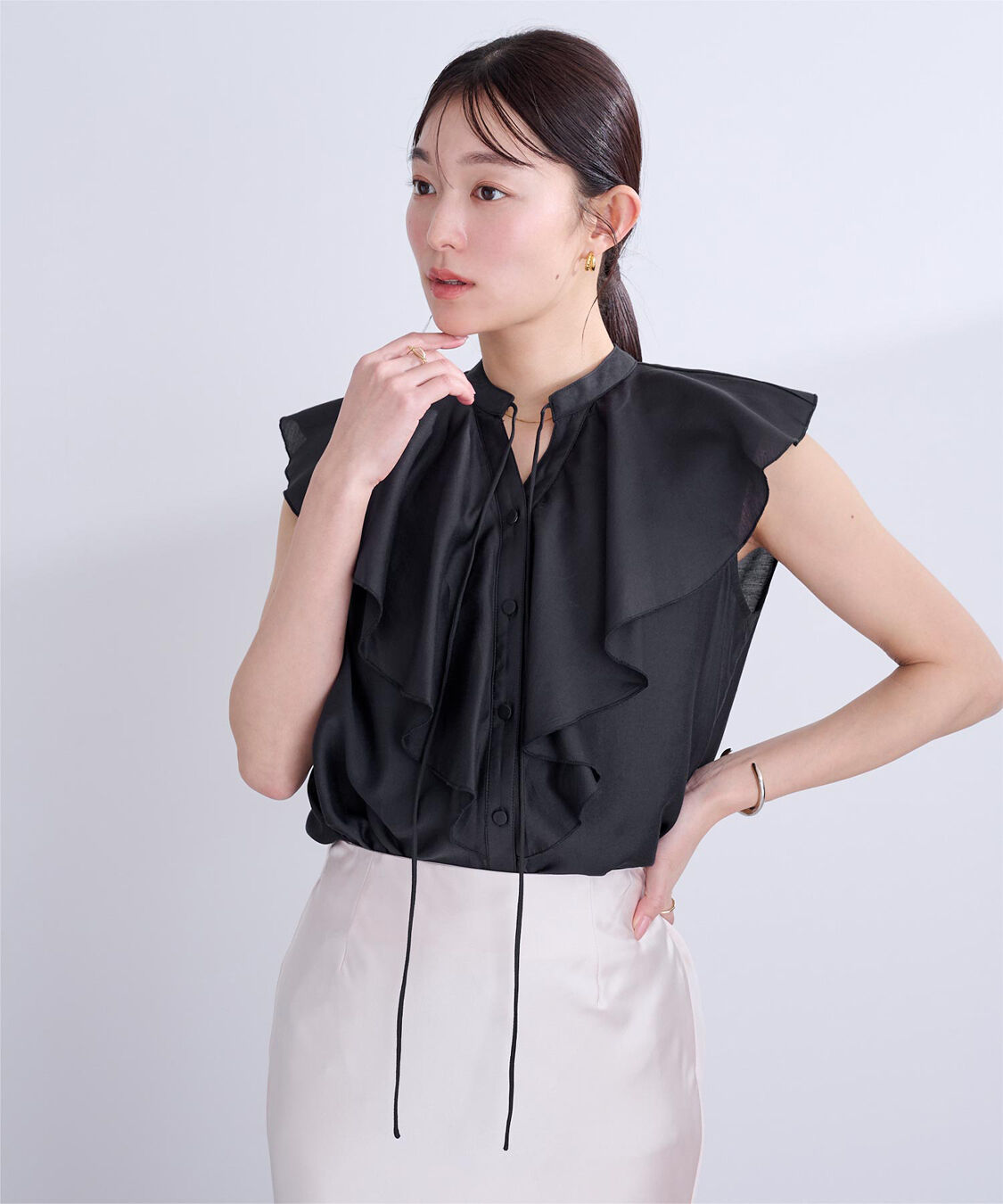 ur's「ラッフルデザインフレンチスリーブブラウス」|シャツ・ブラウス|