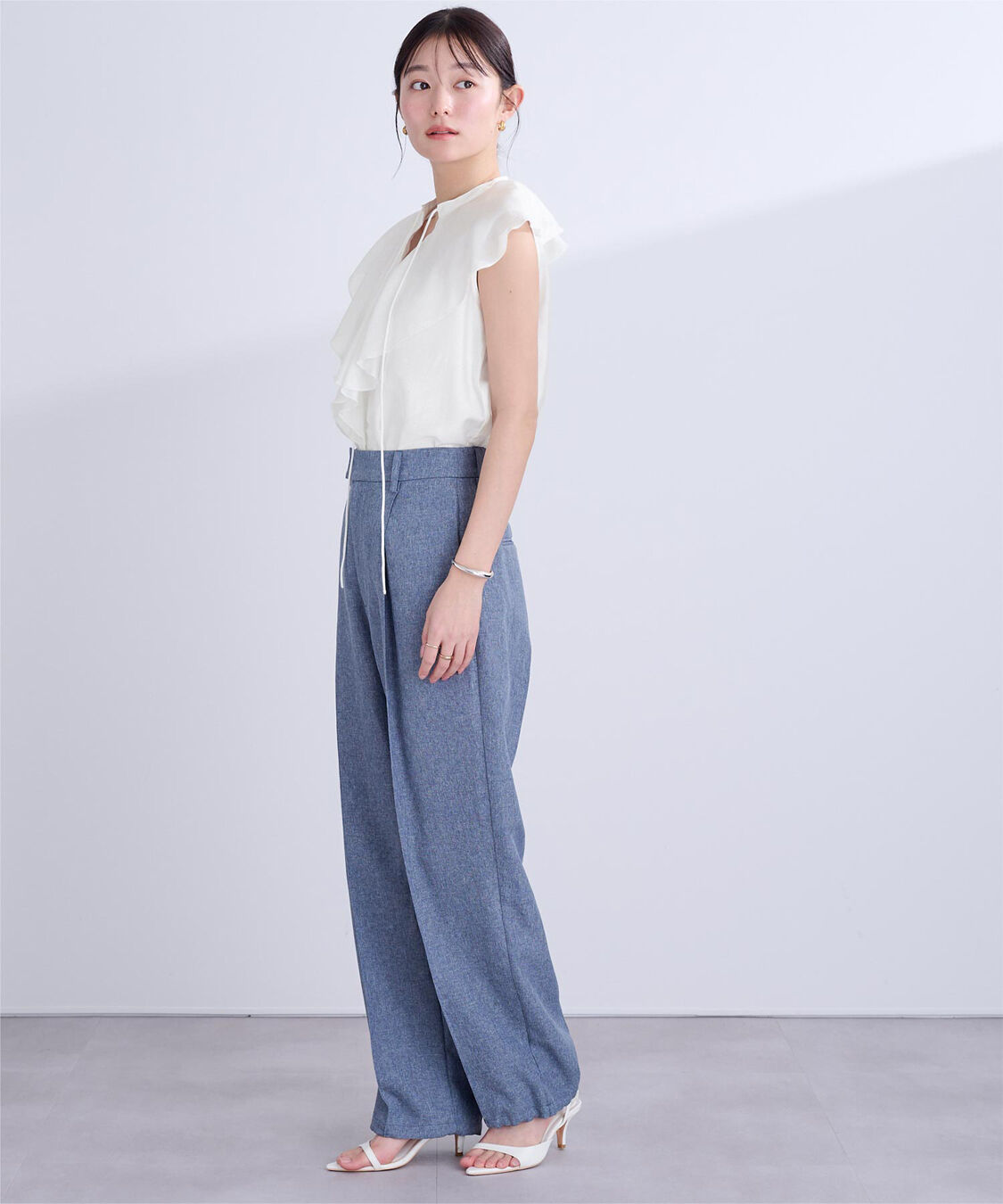 ur's「ラッフルデザインフレンチスリーブブラウス」|シャツ・ブラウス|