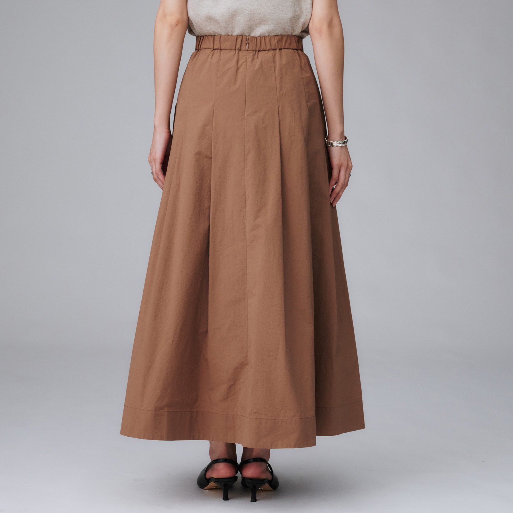 UNTITLED「【後ろウエストゴム/セットアップ可】ファブリカタックスカート」|スカート|