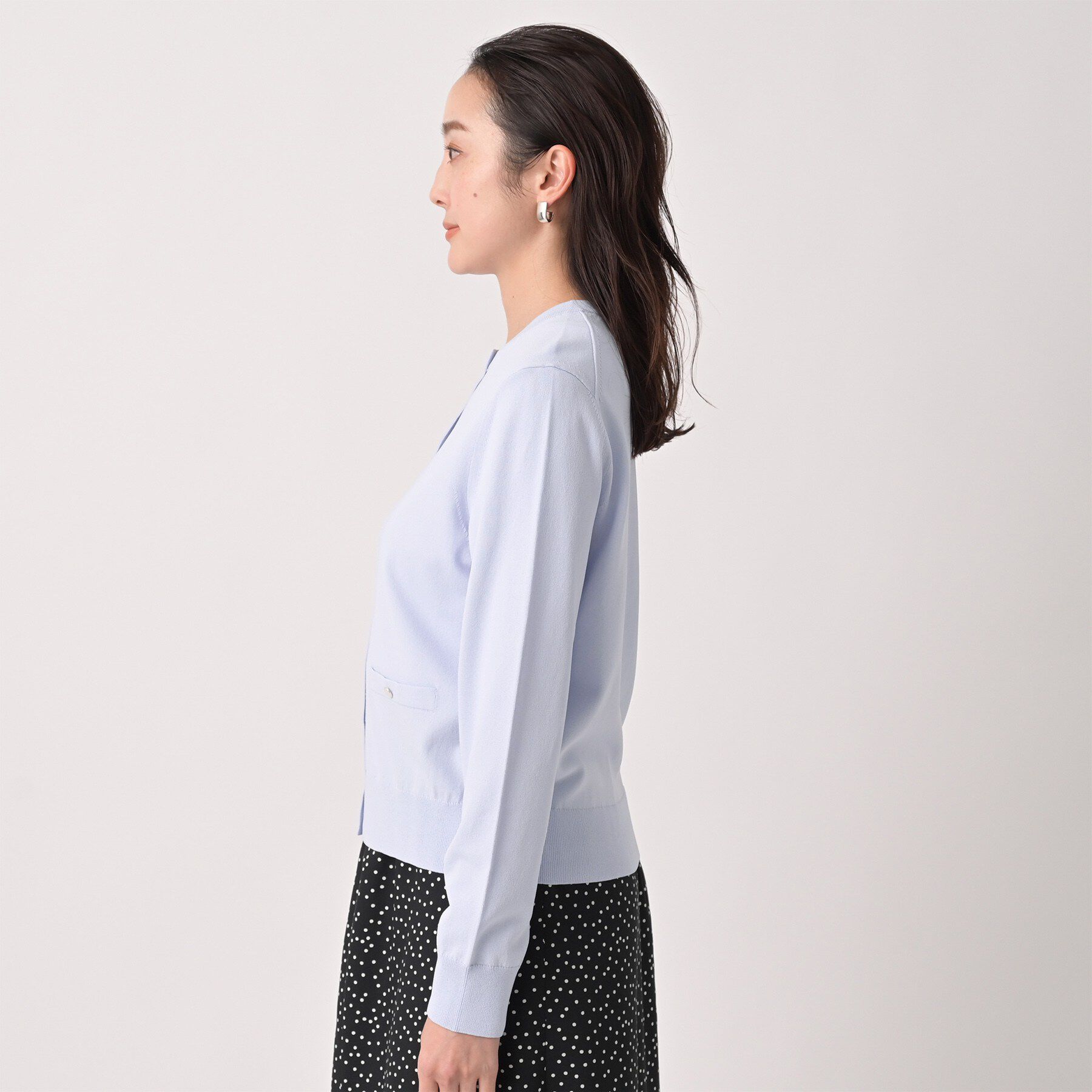 UNTITLED「クルーネックニットカーディガン」|カーディガン|