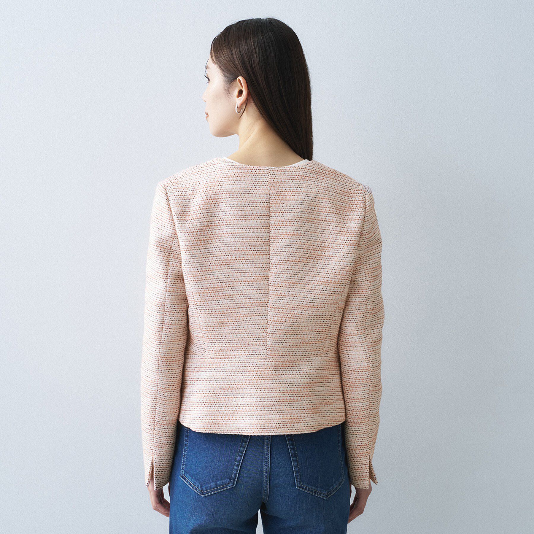 UNTITLED「【きれいめ】ツイード ペプラムジャケット」|ノーカラージャケット|