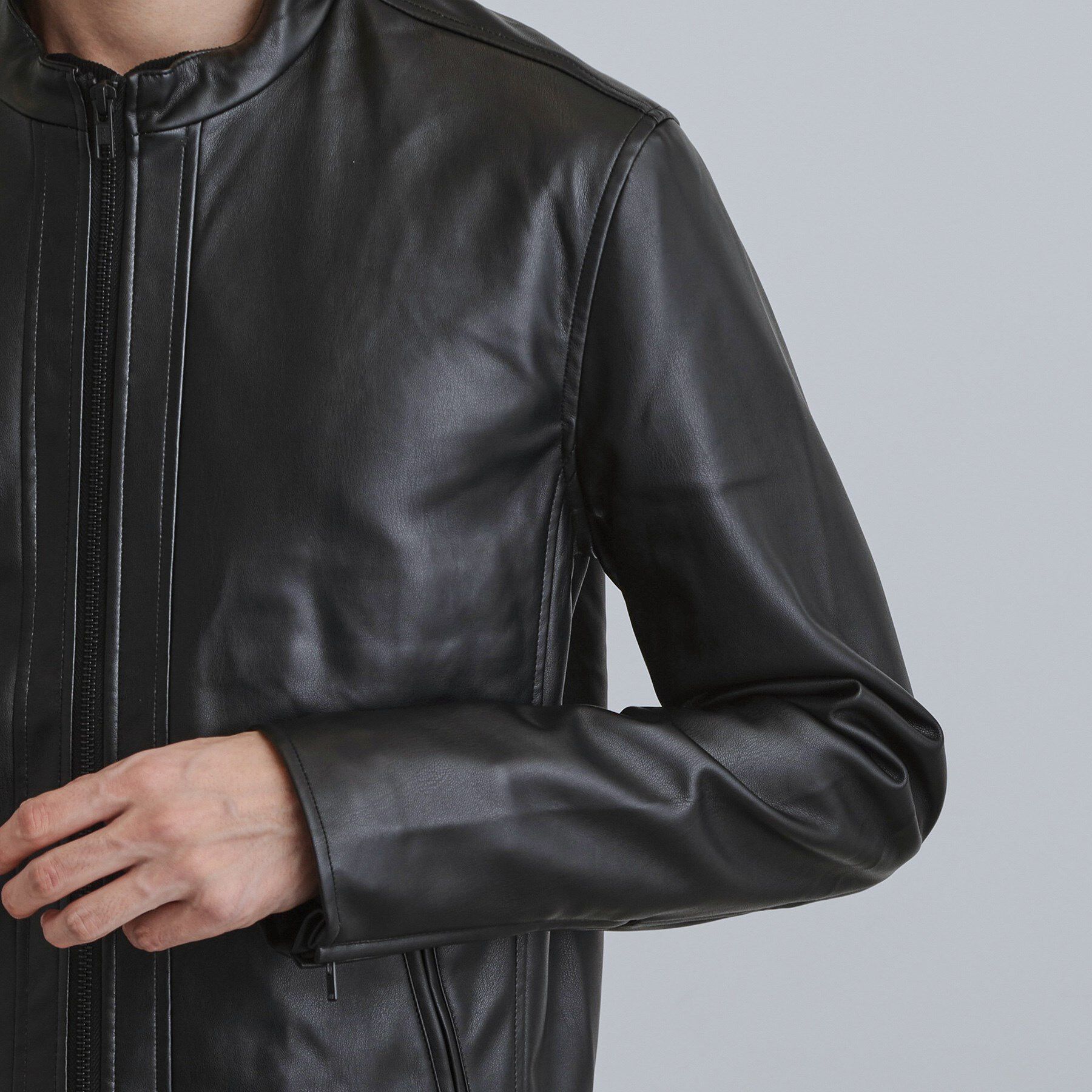 tk.TAKEO KIKUCHI「シングルレザー調ブルゾン」|ブルゾン・スタジャン|