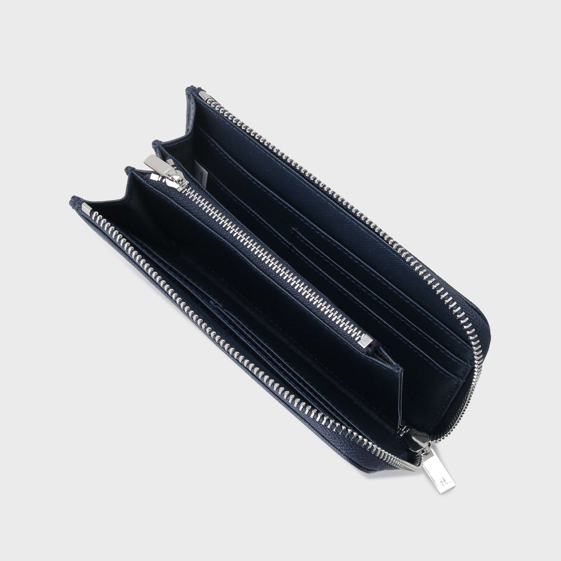 tk.TAKEO KIKUCHI「【牛革】サフィアーノミニロングウォレット」|財布|