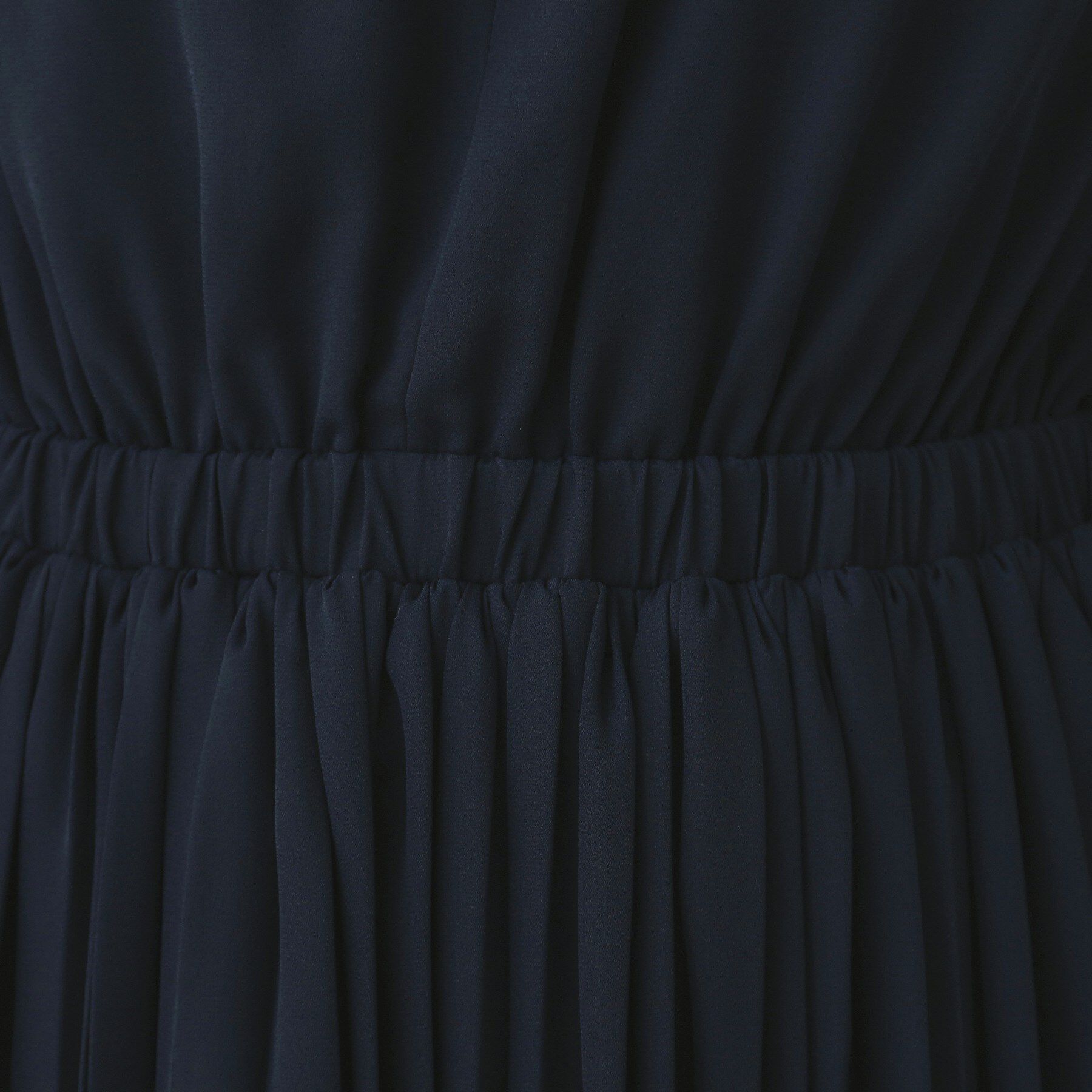 Couture broach「【ハレの日・通勤】配色シフォンプリーツ ワンピース」|ワンピース|