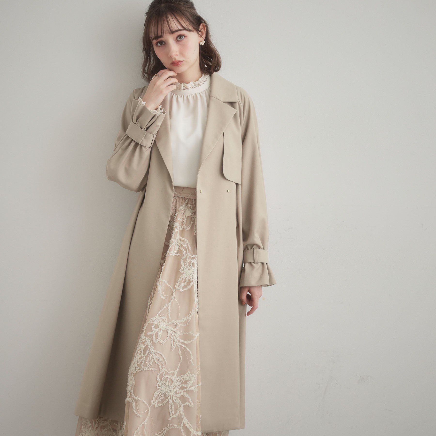 Couture broach「【撥水・ハレの日・通勤】ロングトレンチコート」|トレンチコート|