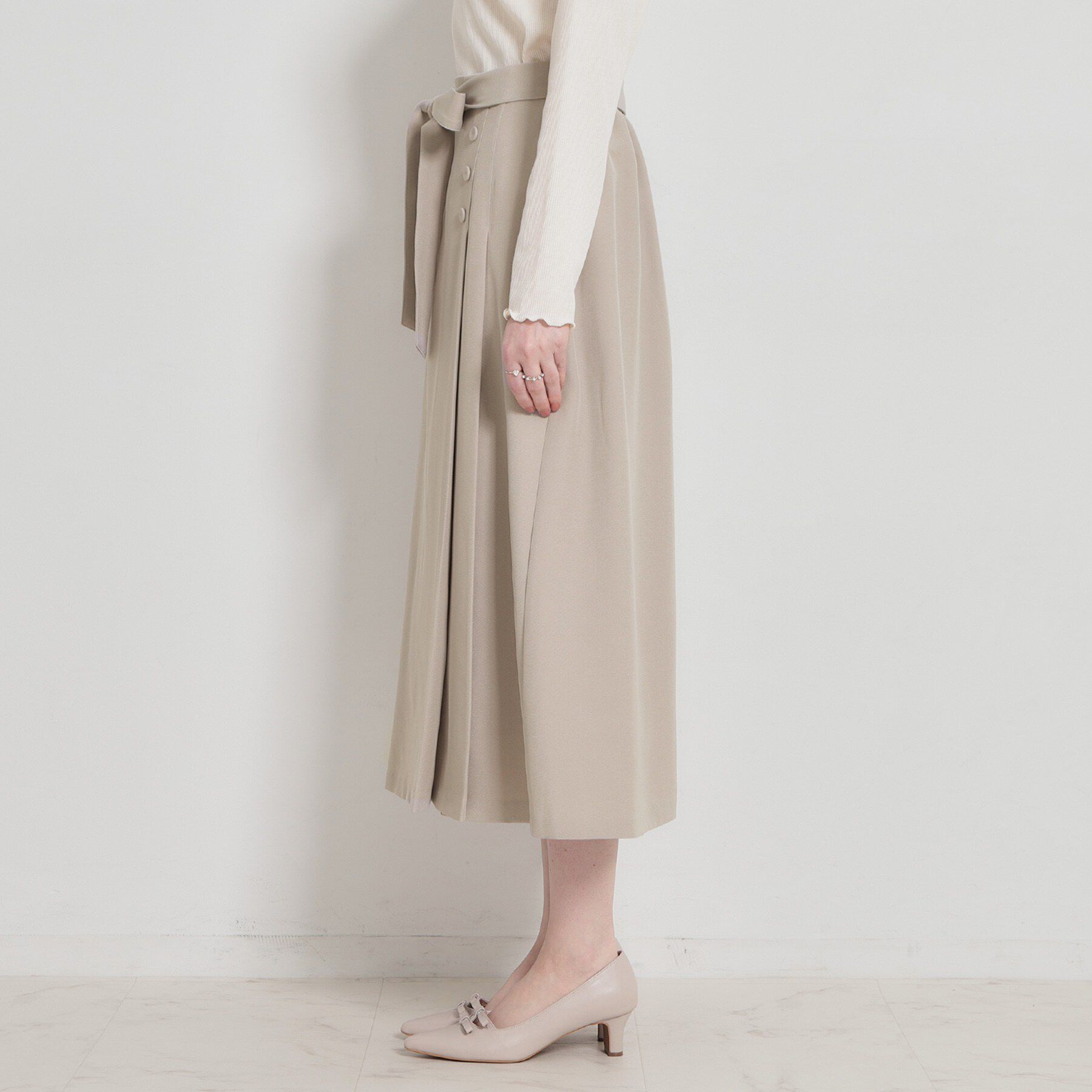 Couture broach「サイドタックナロースカート」|スカート|