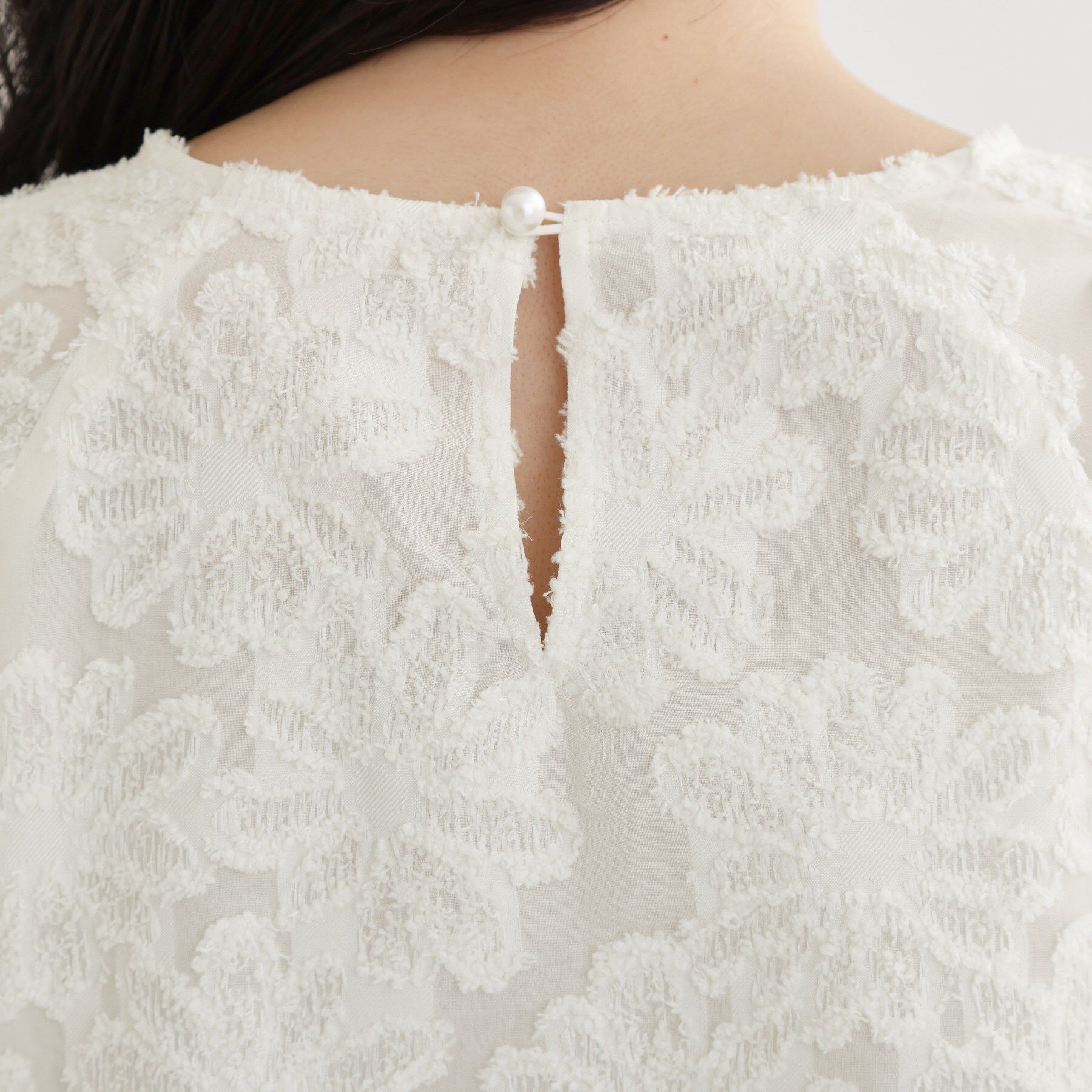 THE SHOP TK「【フォーマルにもカジュアルにも】花柄ジャカードブラウス」|シャツ・ブラウス|