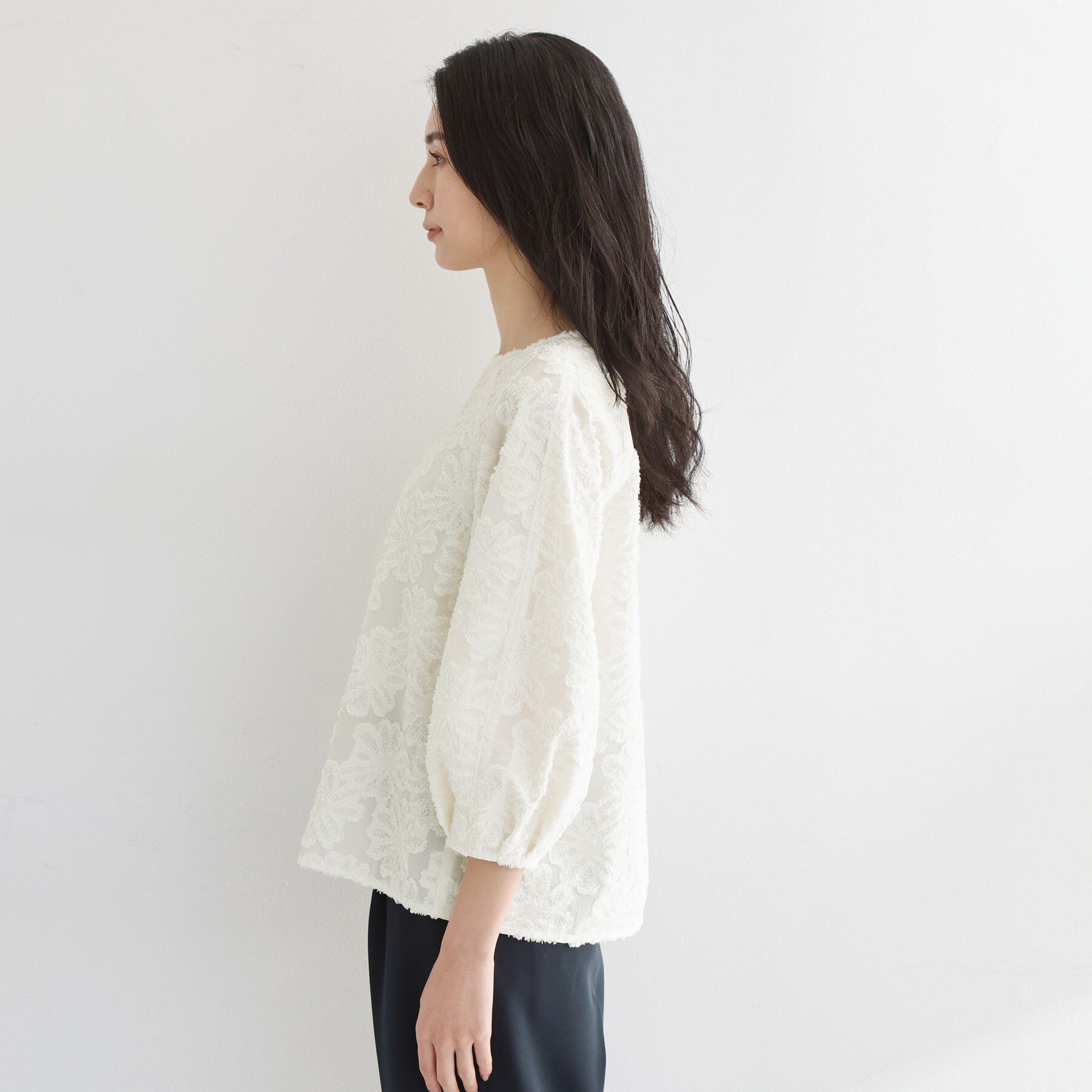THE SHOP TK「【フォーマルにもカジュアルにも】花柄ジャカードブラウス」|シャツ・ブラウス|