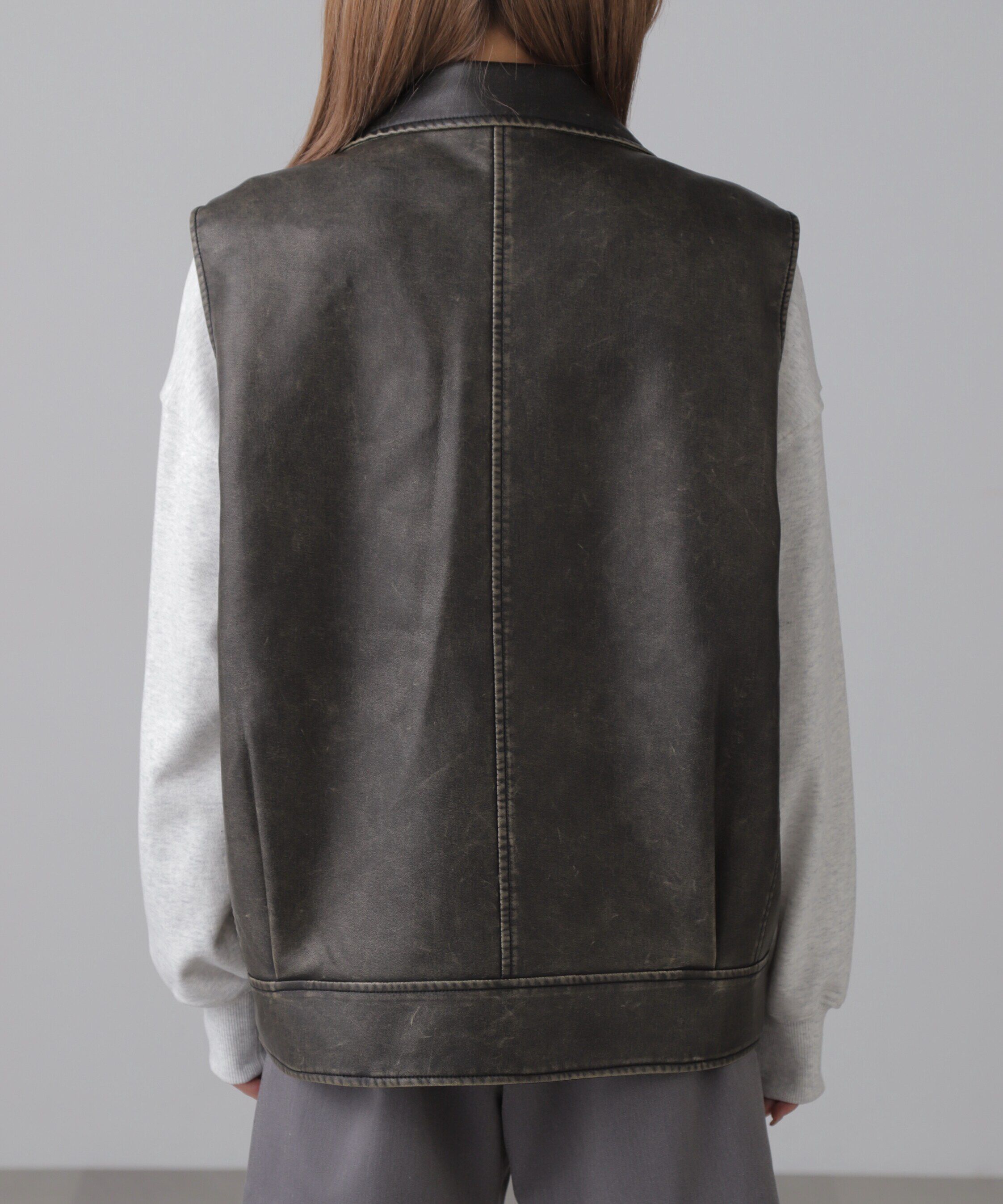  「フェイクレザーライダースジレ」|ブルゾン・スタジャン|
