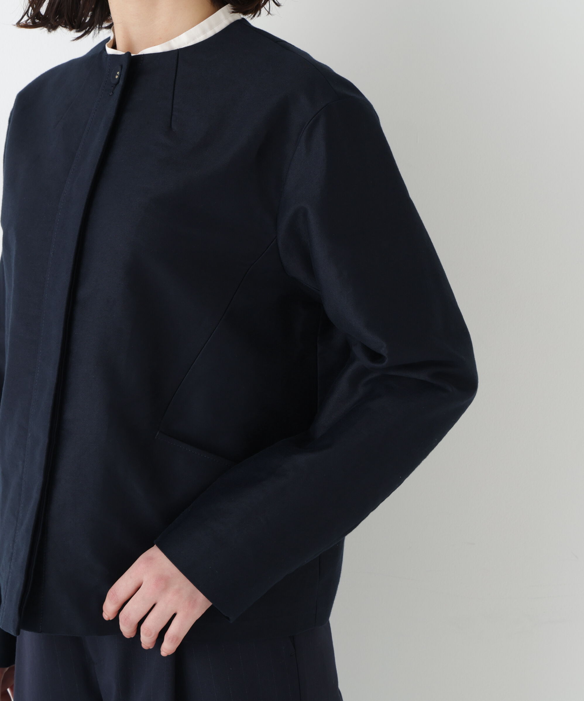  「◆ライトモールスキンノーカラージャケット」|ブルゾン・スタジャン|