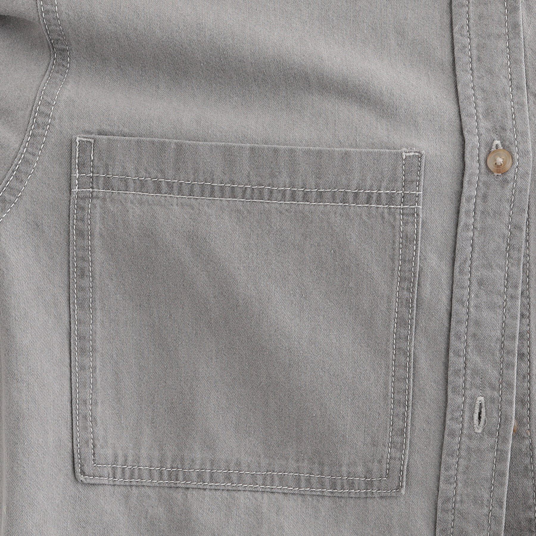 SHOO･LA･RUE「【洗濯機可/ライトオンスデニム】こなれ感をプラスする BIGポケットデニムシャツ」|シャツ・ブラウス|