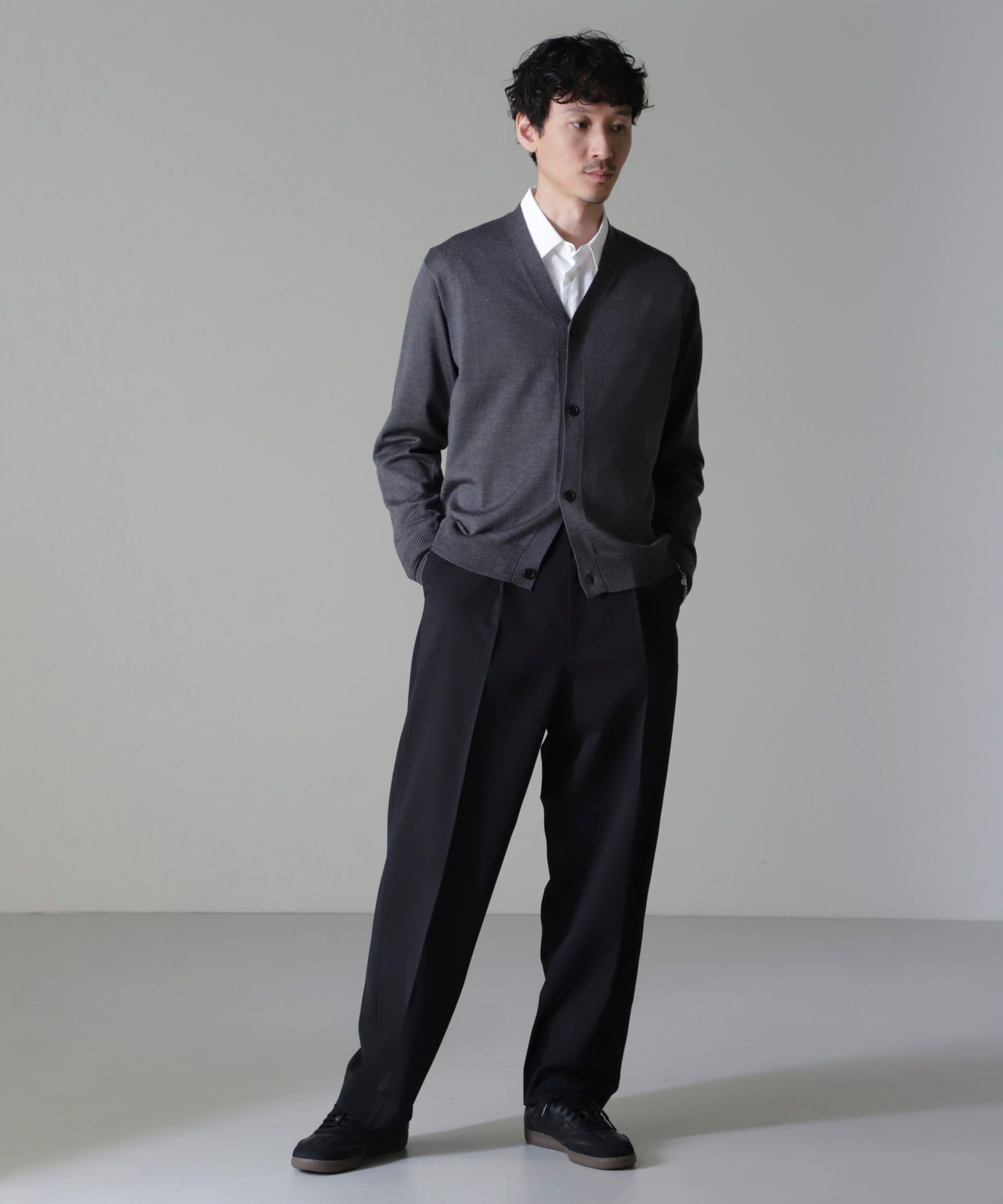 nano･universe「タスマニアミックスベーシックカーディガン」|ニット・セーター|チャコール3