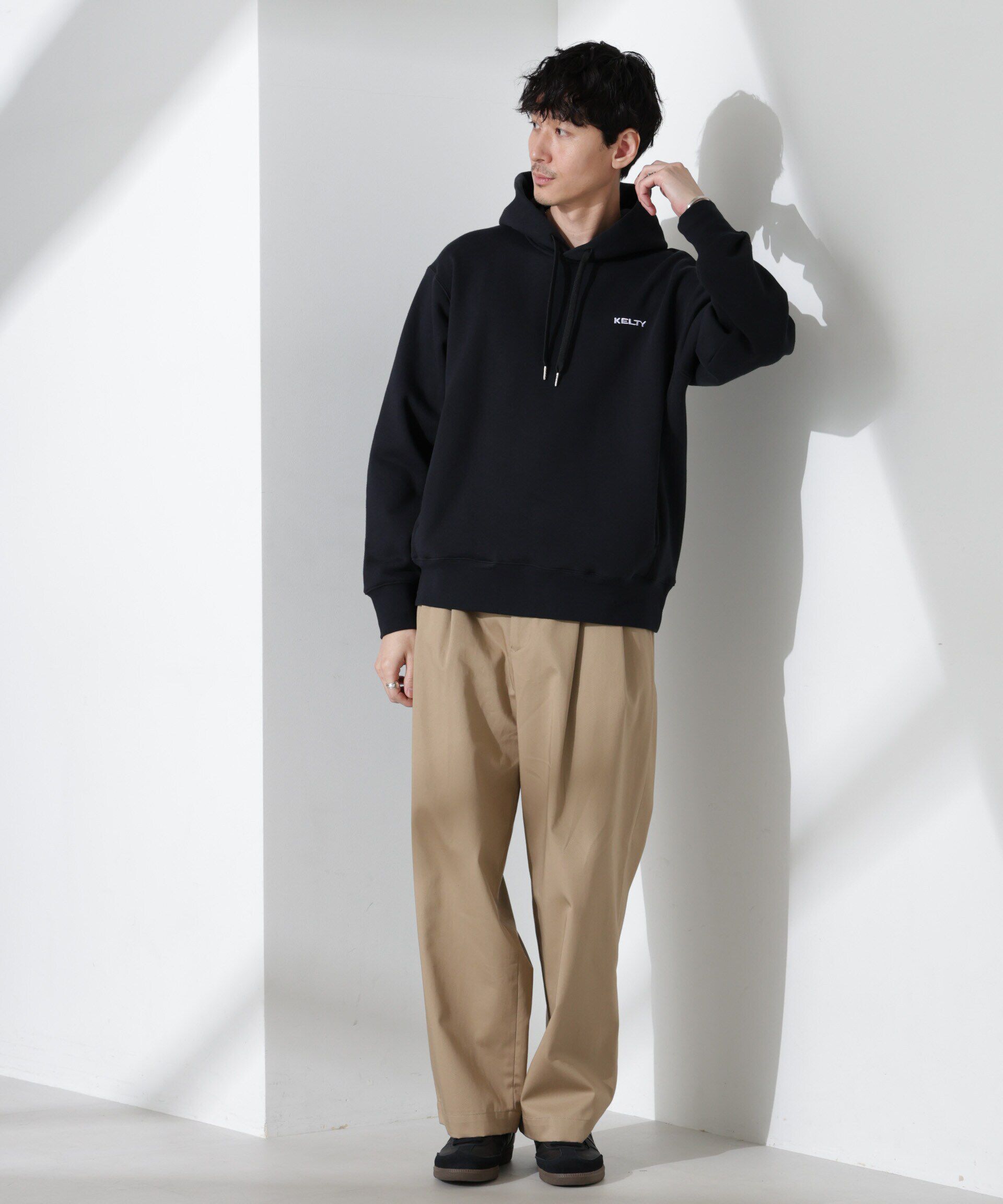 nano･universe「「KELTY&times;NANO universe」ミニロゴスウェットパーカー」|Tシャツ・カットソー|