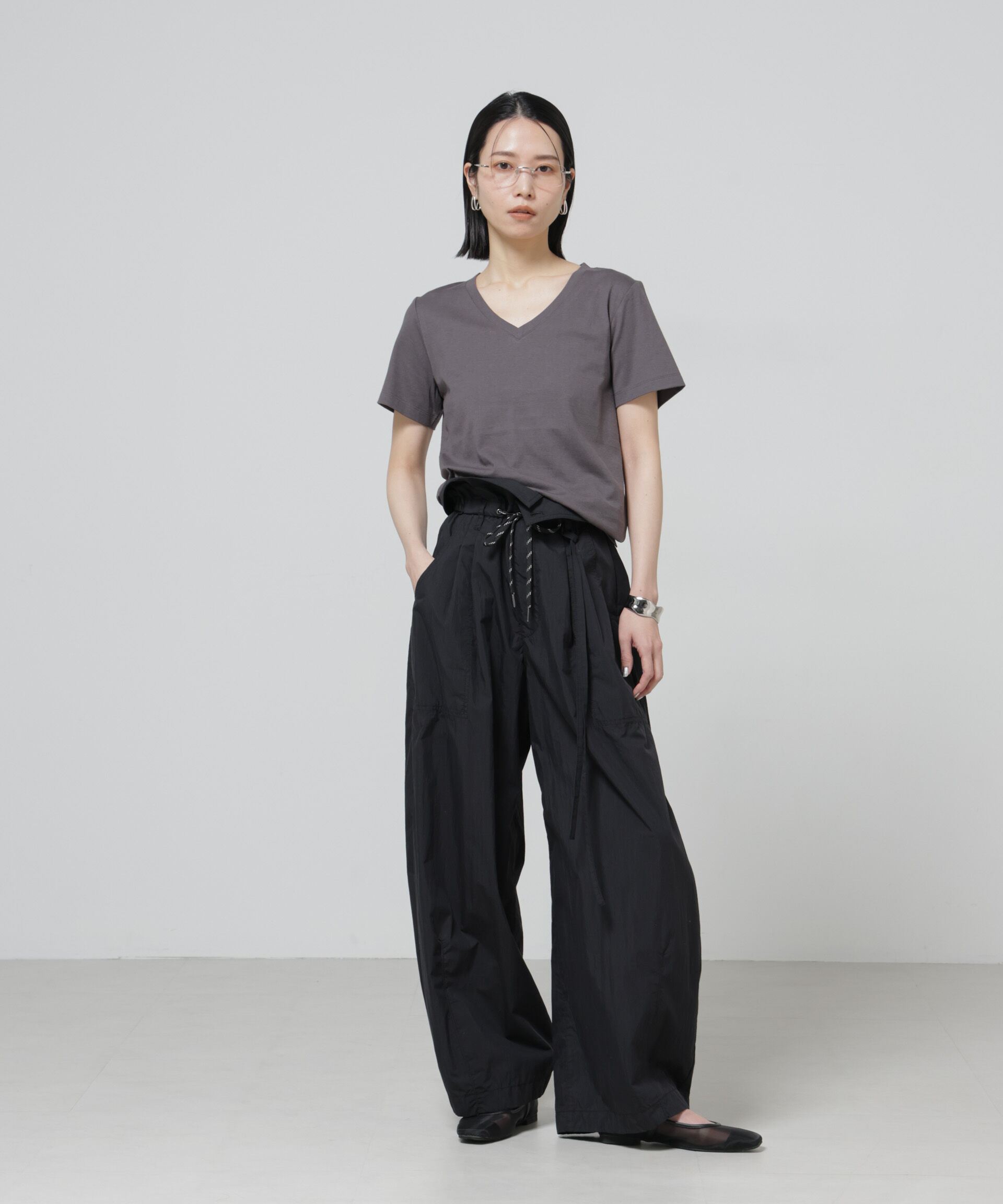 nano･universe「Anti Soaked(R) 汗染み防止VネックTシャツ」|Tシャツ・カットソー|