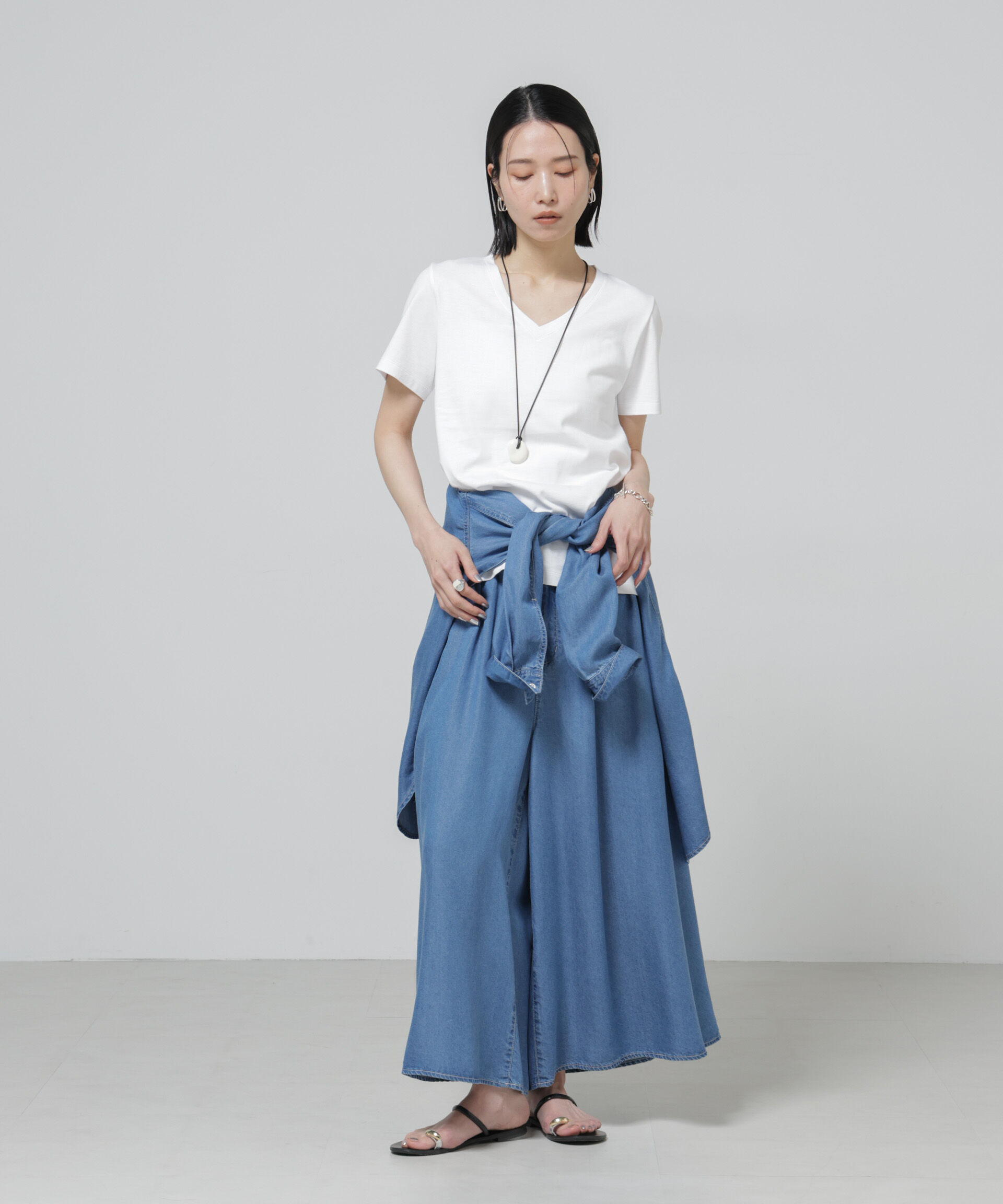 nano･universe「Anti Soaked(R) 汗染み防止VネックTシャツ」|Tシャツ・カットソー|