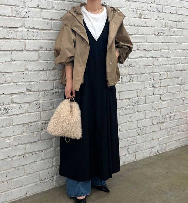  「【万能ワンピース】【オールシーズン活躍】ディープVキャミワンピース」|ワンピース|