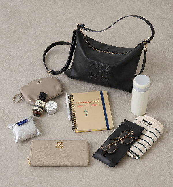  「エンボスモノグラムショルダーバッグ」|ショルダー・メッセンジャー|