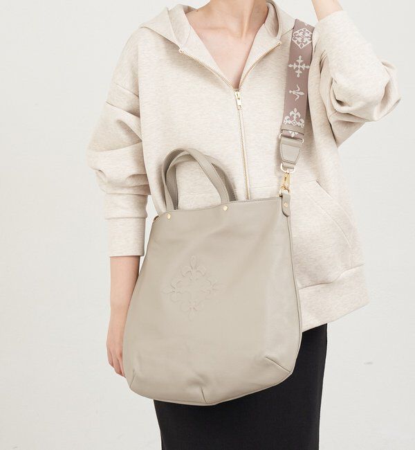  「スリム2WAYトートバッグ <エンボスモノグラム>」|トートバッグ|