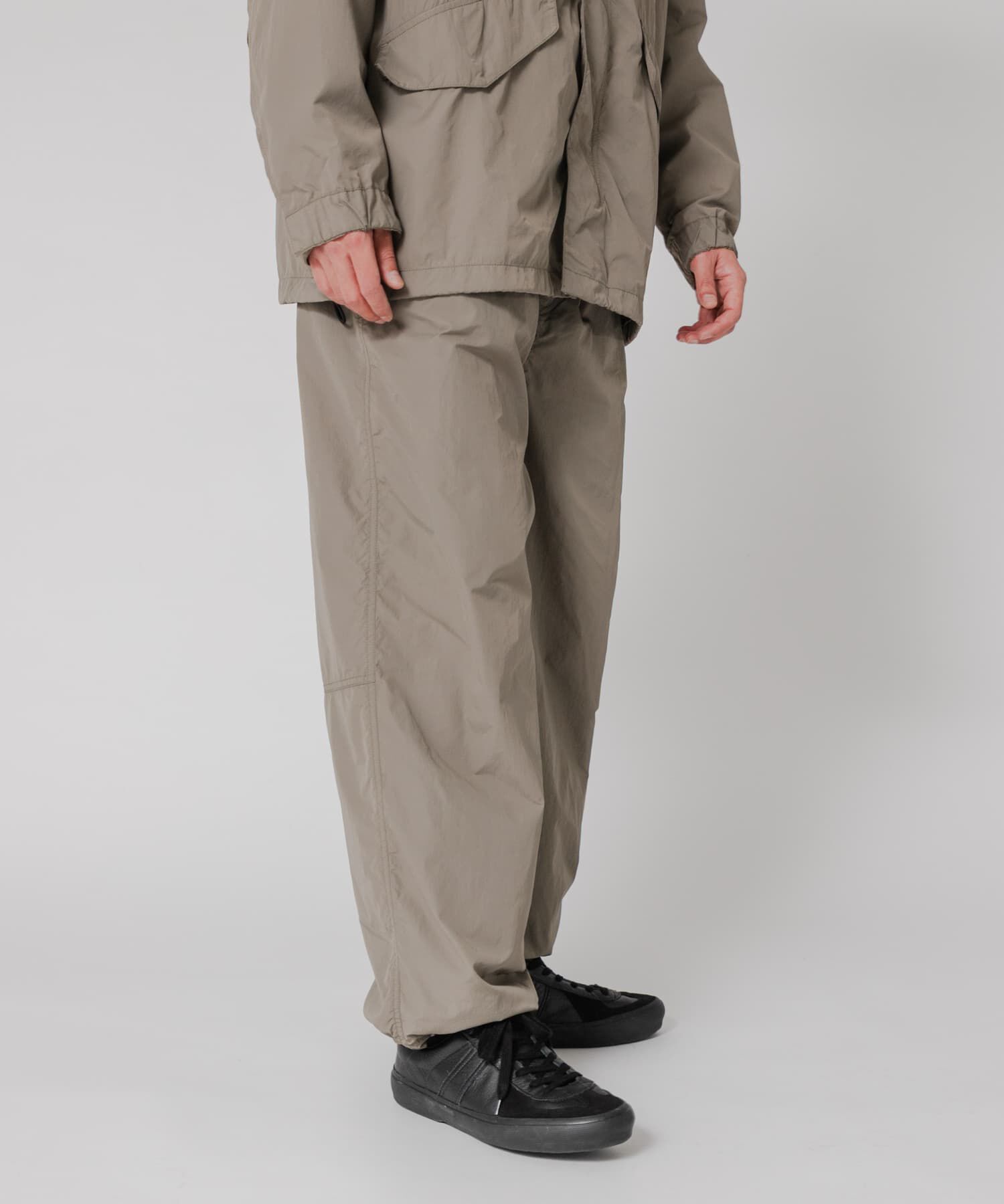 URBAN RESEARCH「NYLON WIDE EASY PANTS」|その他|