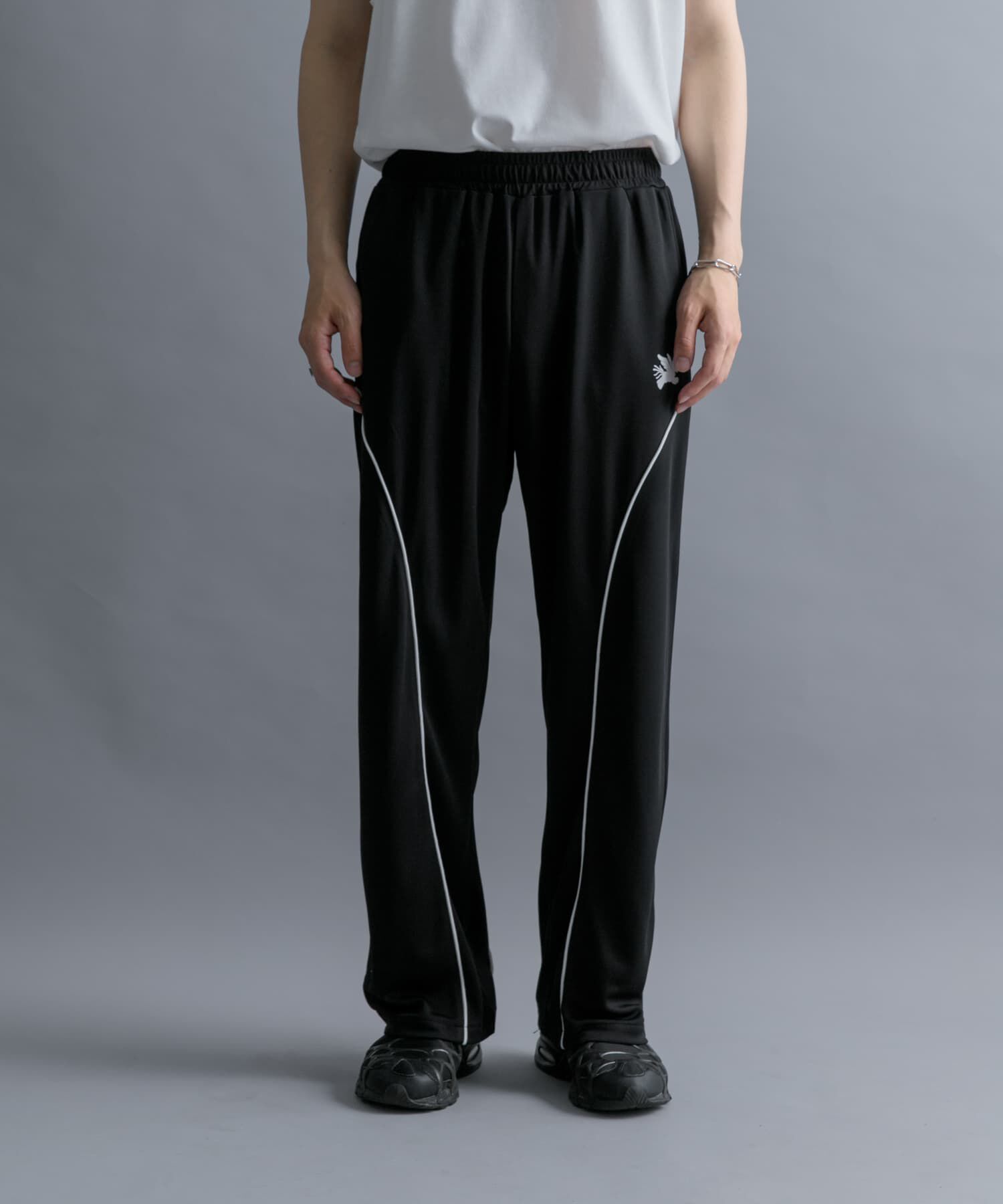 SENSE OF PLACE by URBAN RESEARCH「『別注』SHUHEI KOKI&times;SENSE OF PLACE　トラックパンツ」|その他|